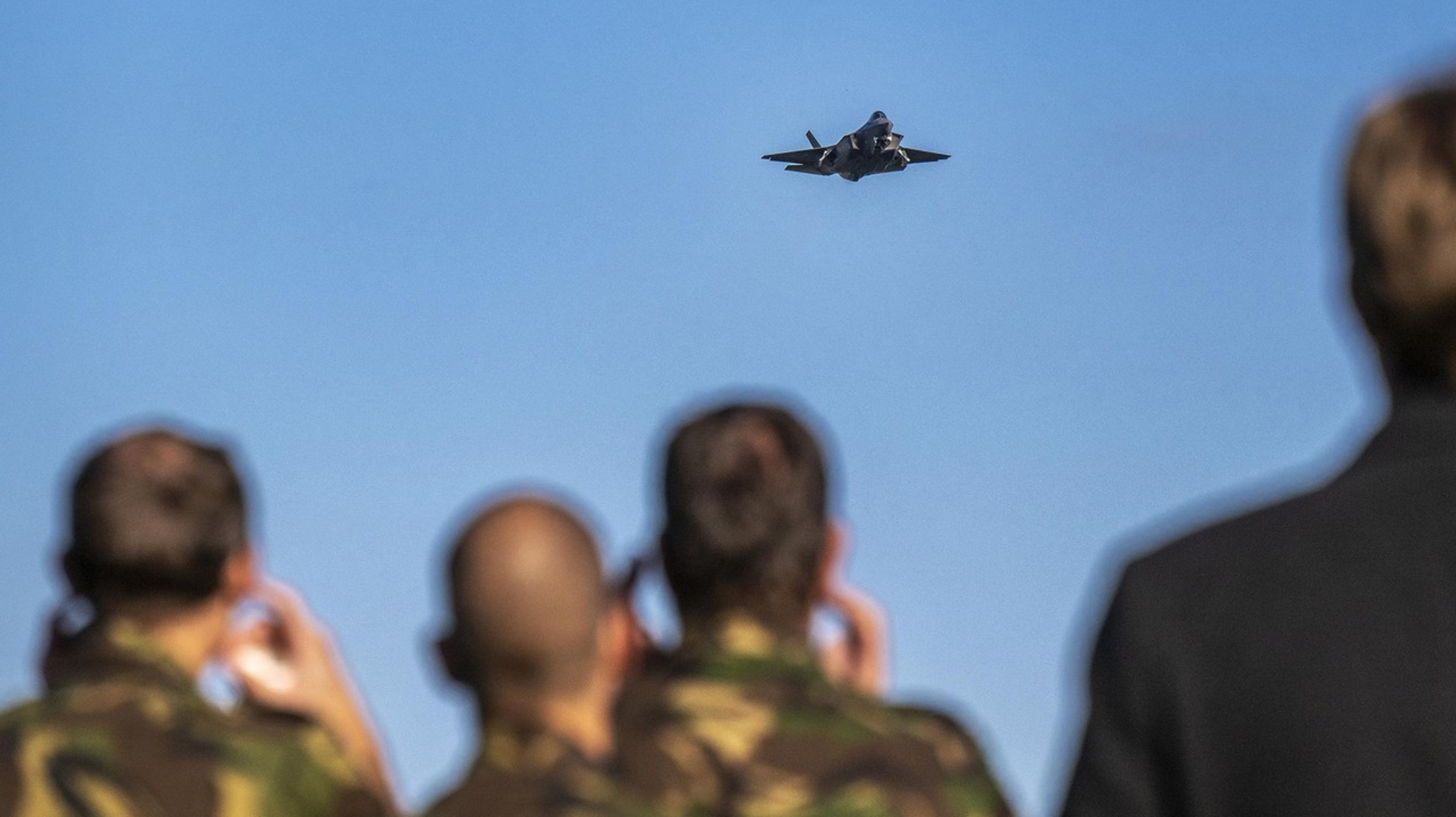 De Peel blijft bij defensie in beeld voor straaljagers en vrachtvliegtuigen