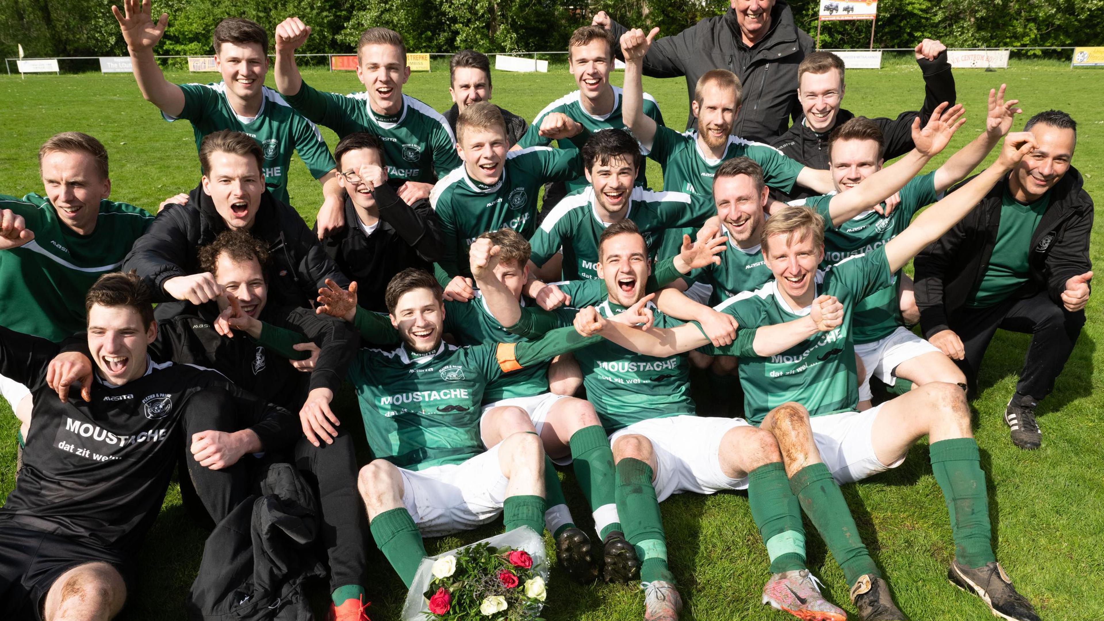 Kampioenen Slek en Leeuwen kruisen degens; FC Oda ontmoet taai SSE, maar gaat duel met vertrouwen te