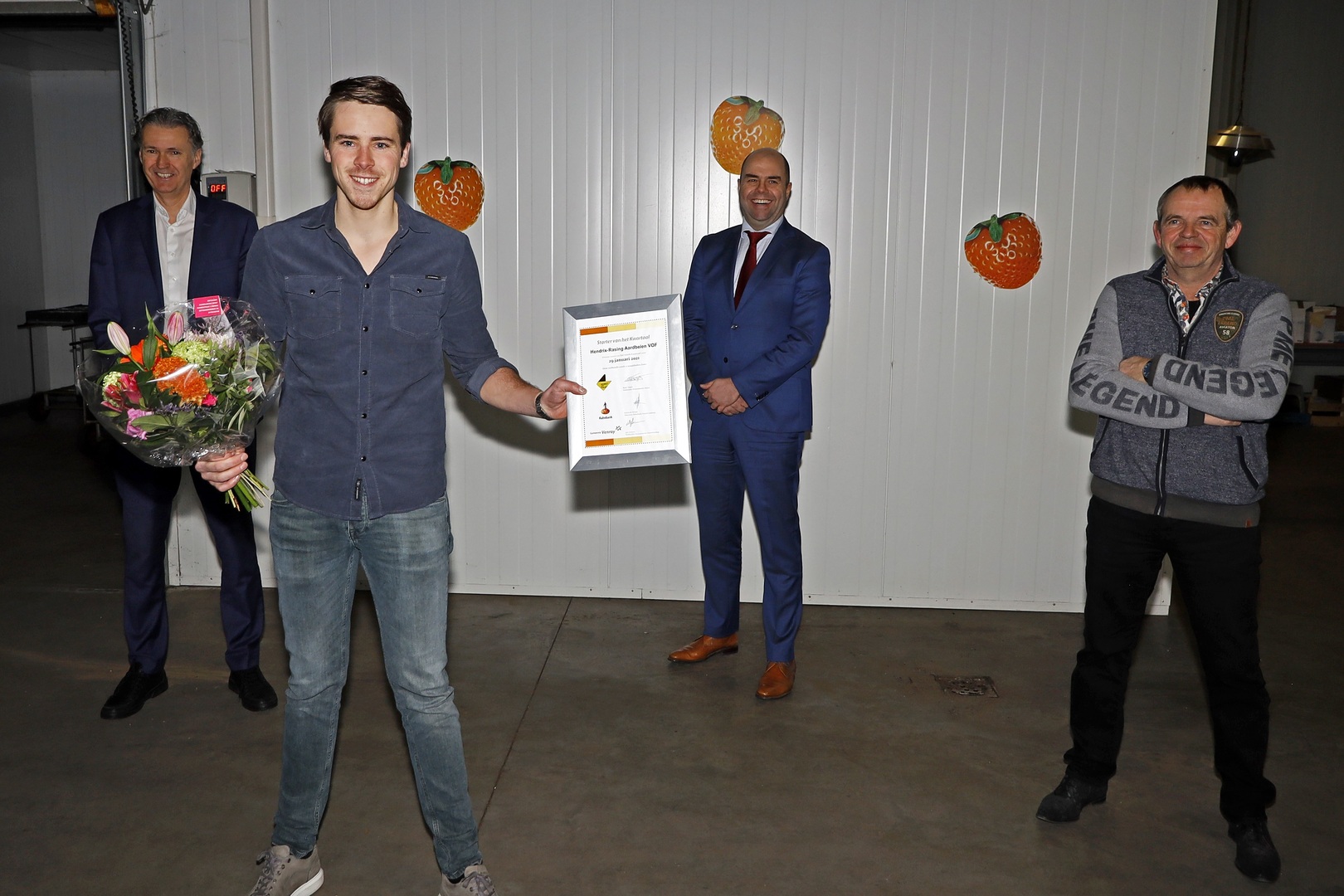 Aardbeienteler Geert Rasing starter van het vierde kwartaal | De Limburger