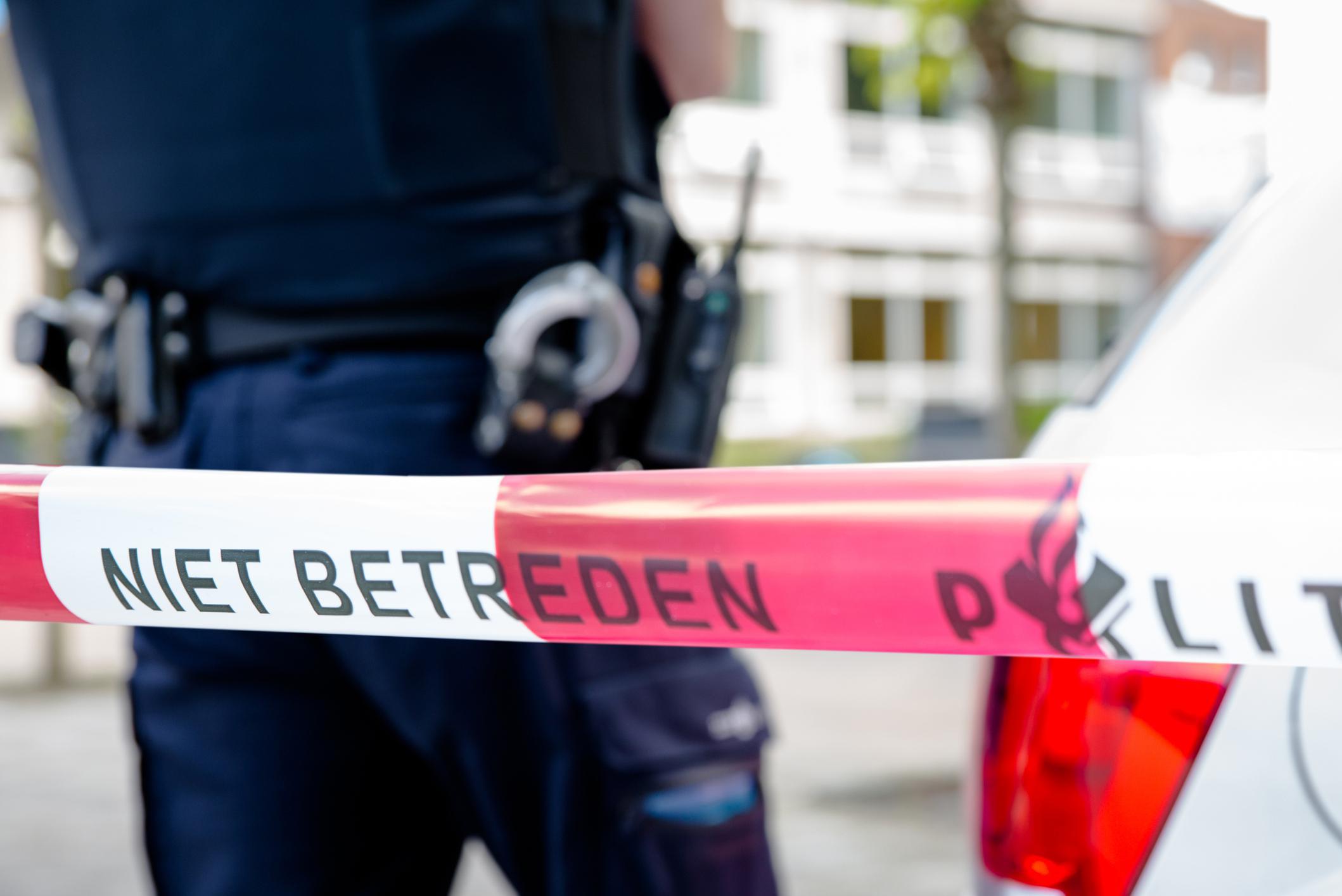 Politie doet onderzoek naar dode in auto Maarheeze: ‘Leek alsof lichaam in plastic zak zat’