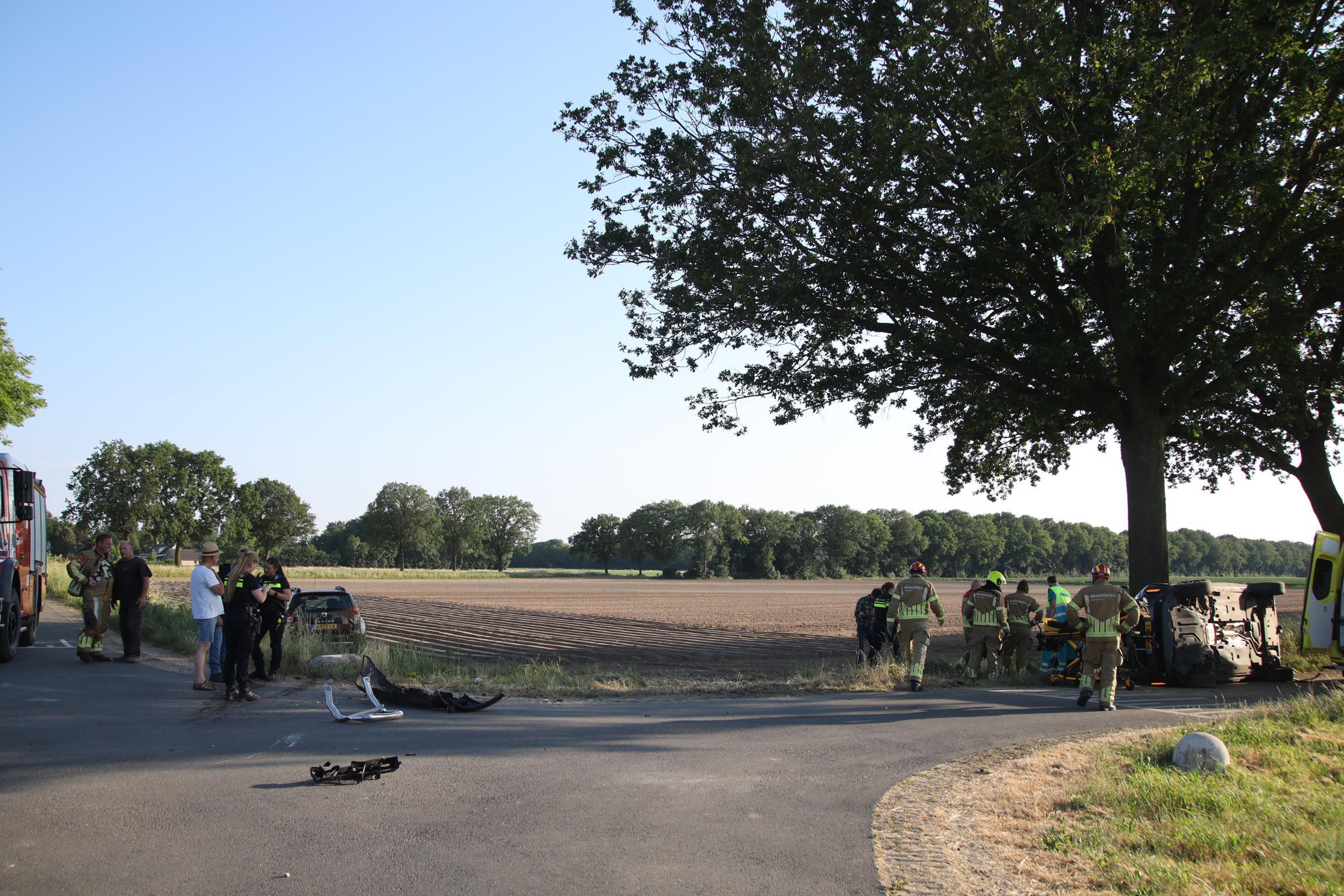 Automobilist krijgt hartstilstand na botsing in Ottersum