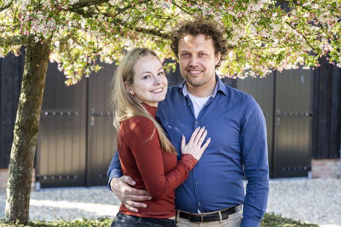 Milou verwerkt breuk met boer Bastiaan niet in Frankfurt, maar in Beegden
