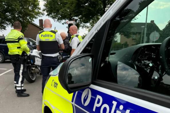 Aanhoudingen bij politiecontrole in Maasbracht