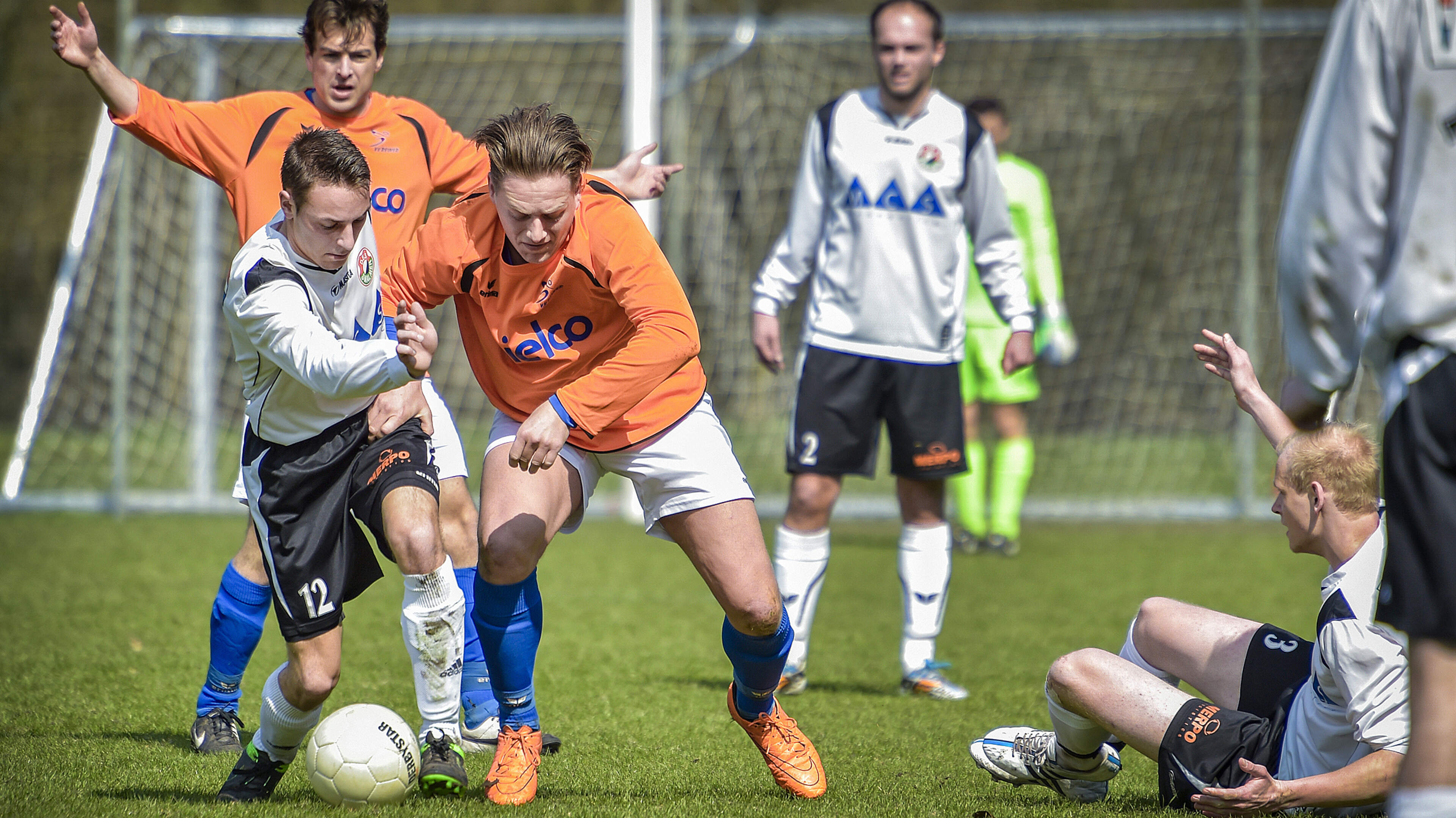 Doelpuntenfestival in 5D met dubbele cijfers voor DES Swalmen, SVH’39 heeft het lastig in 3H: ‘We sp