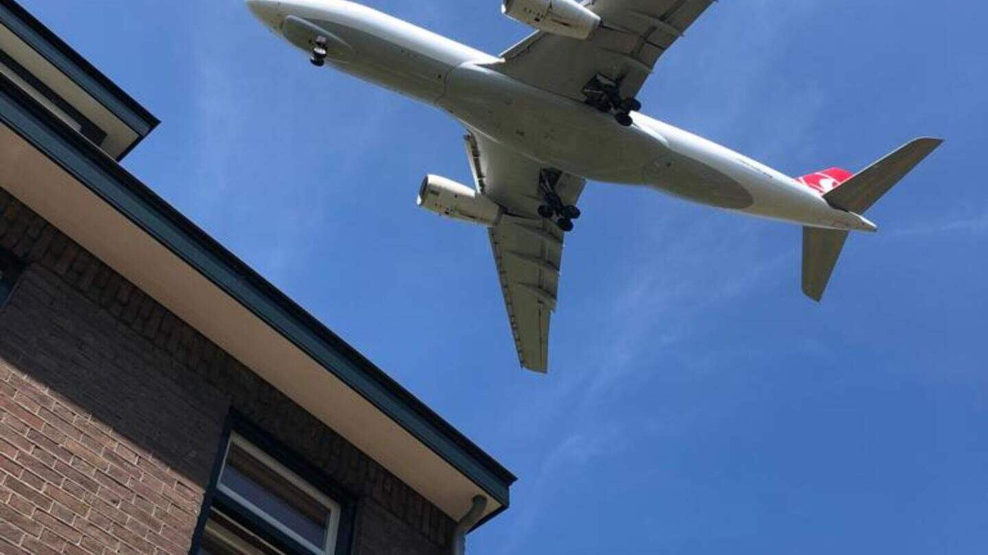 Oud-verkeersleider John uit Ulestraten sleept de staat voor de rechter: weigert op te treden tegen ‘