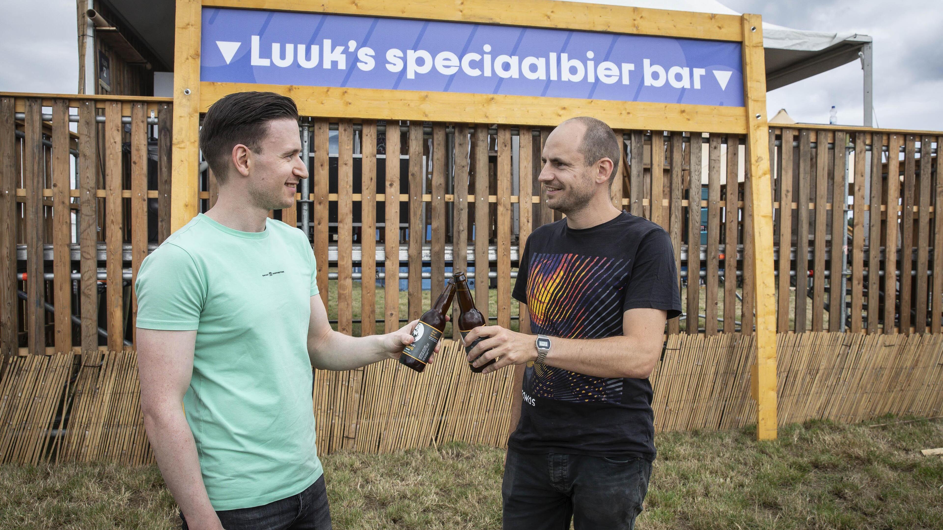 Outrageous in Leveroy schenkt zaterdag speciaalbier naar recept van overleden oprichter Luuk (37)