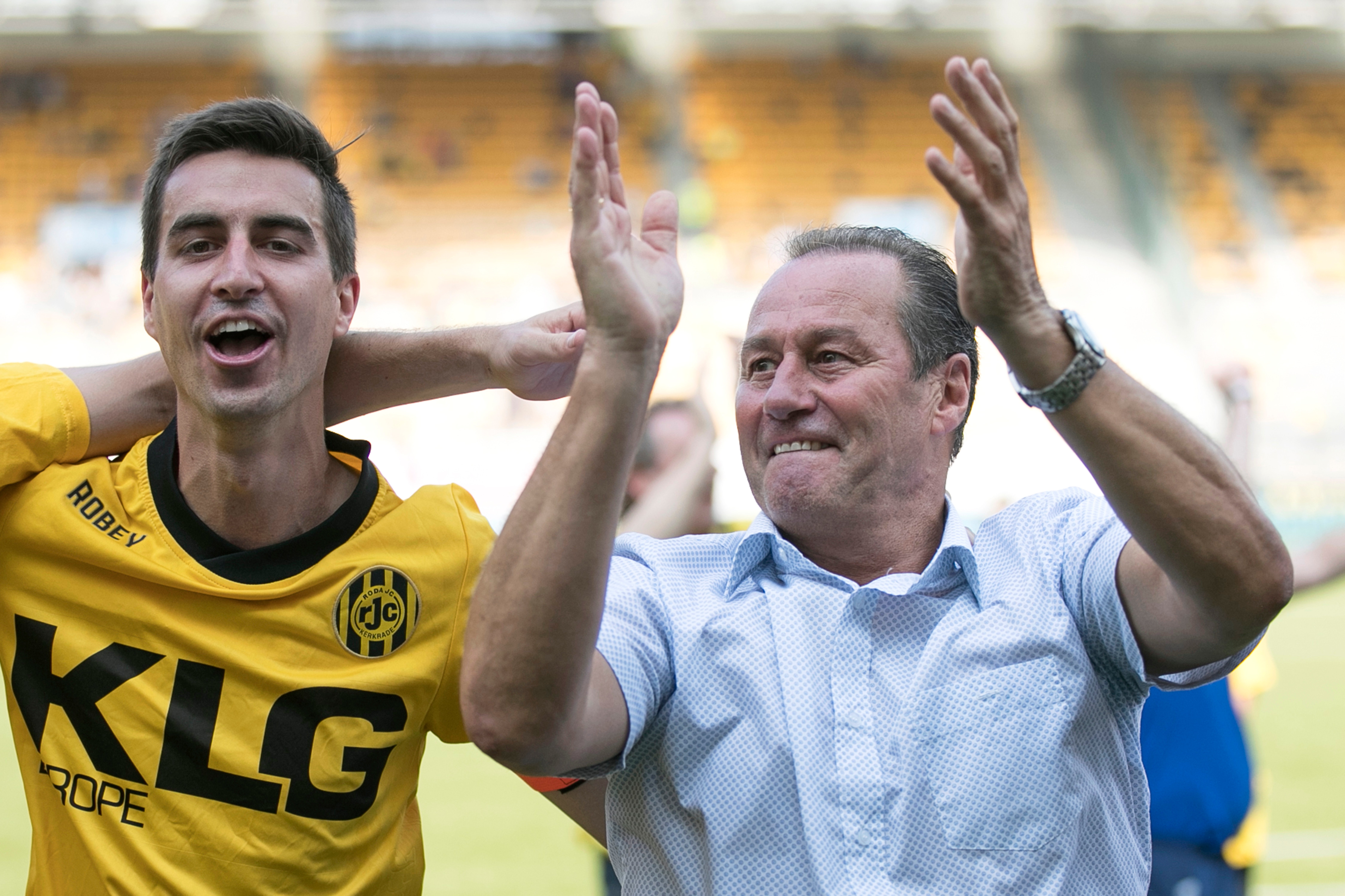 Tranen van vreugde en verdriet na finalederby | De Limburger