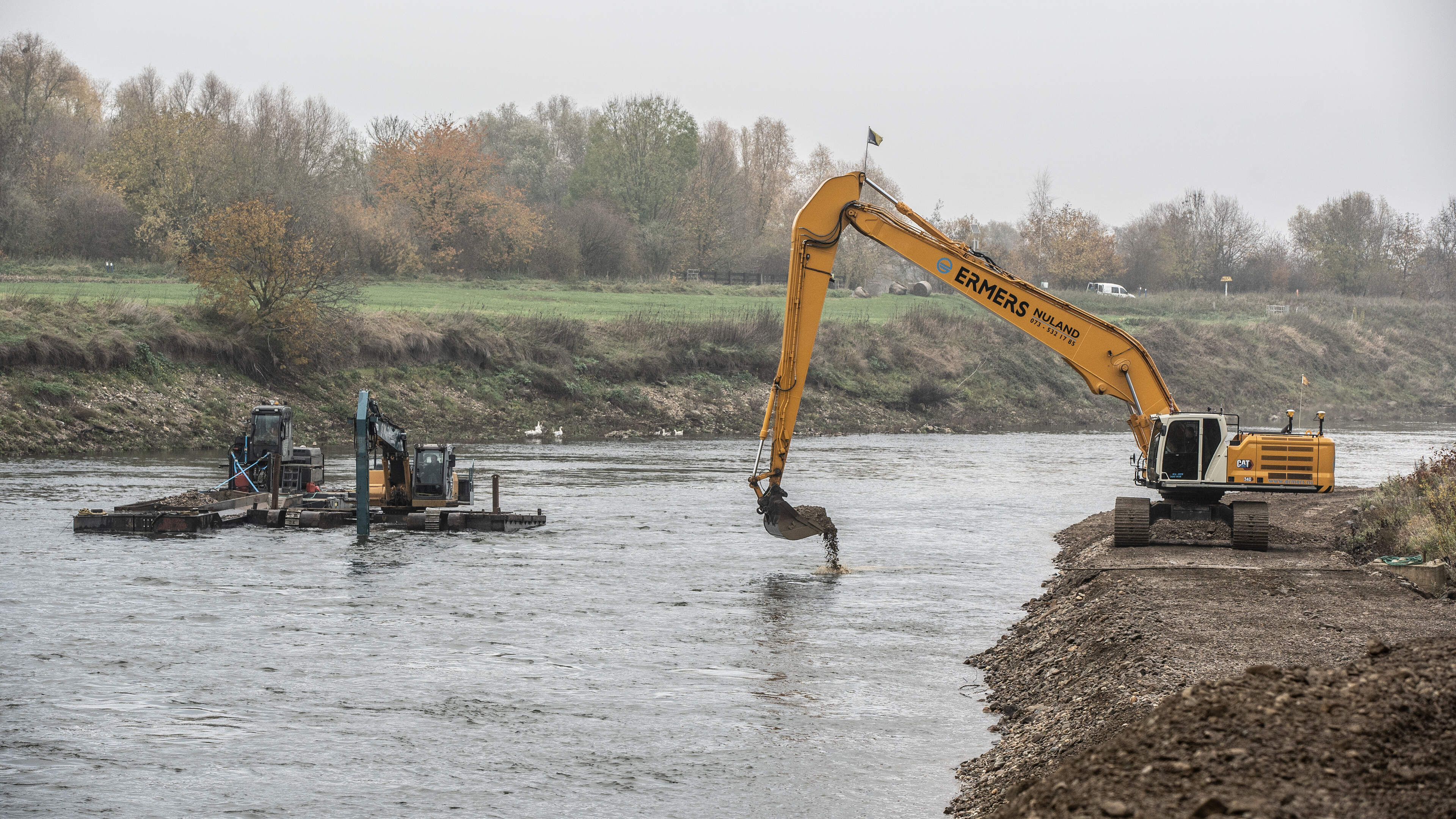 De hele wereld kwam al kijken hoe ze in Zuid-Limburg de Maas wapenen tegen hoogwater en dat financie