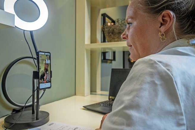 Dierenartsen komen met goedkoper digitaal consult: ‘Hij heeft minder eetlust door het teefje van de 