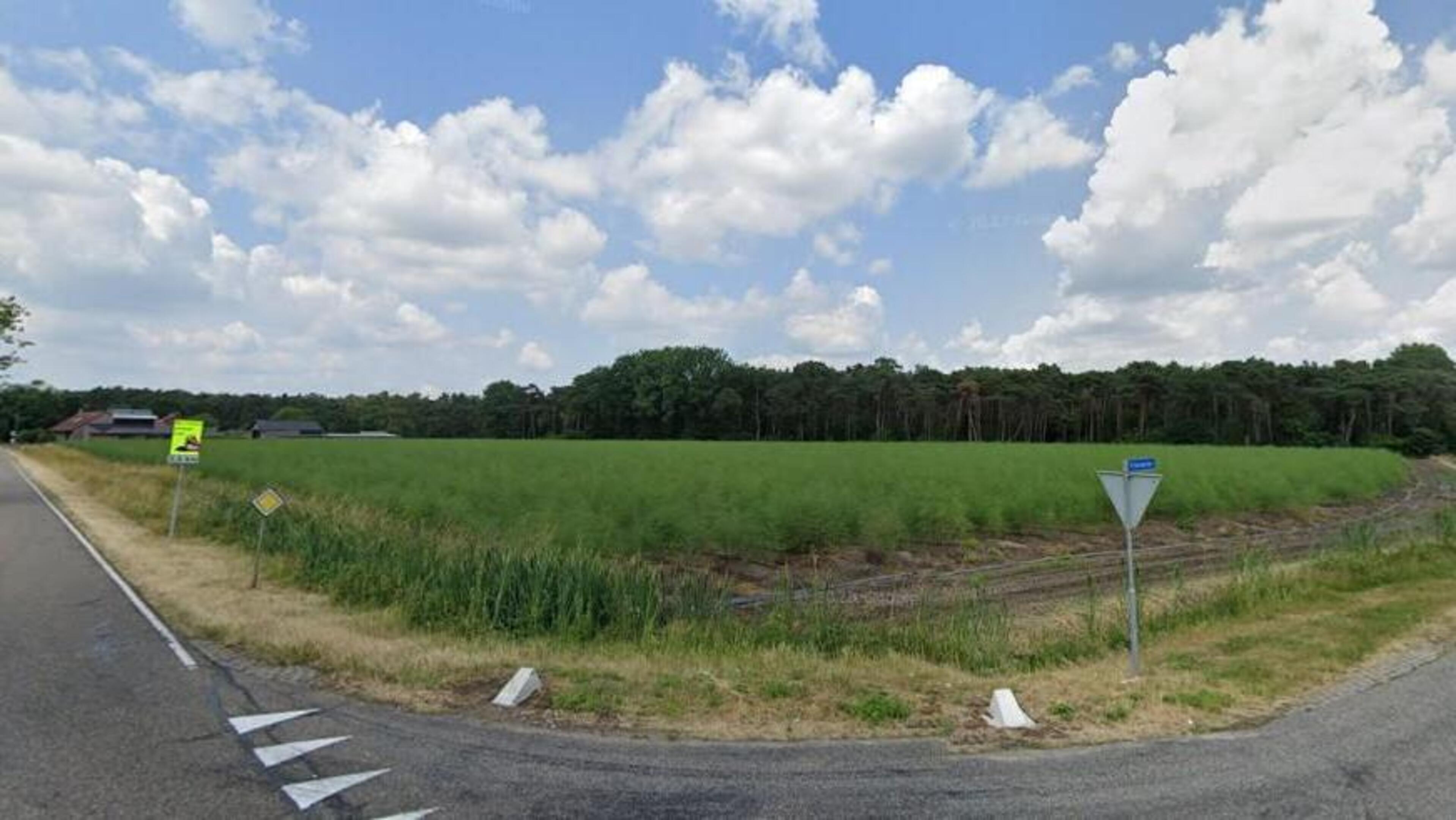 Ondernemer wil varkensstallen in Ospel schrappen in ruil voor bouw crematorium en begraafplaats voor