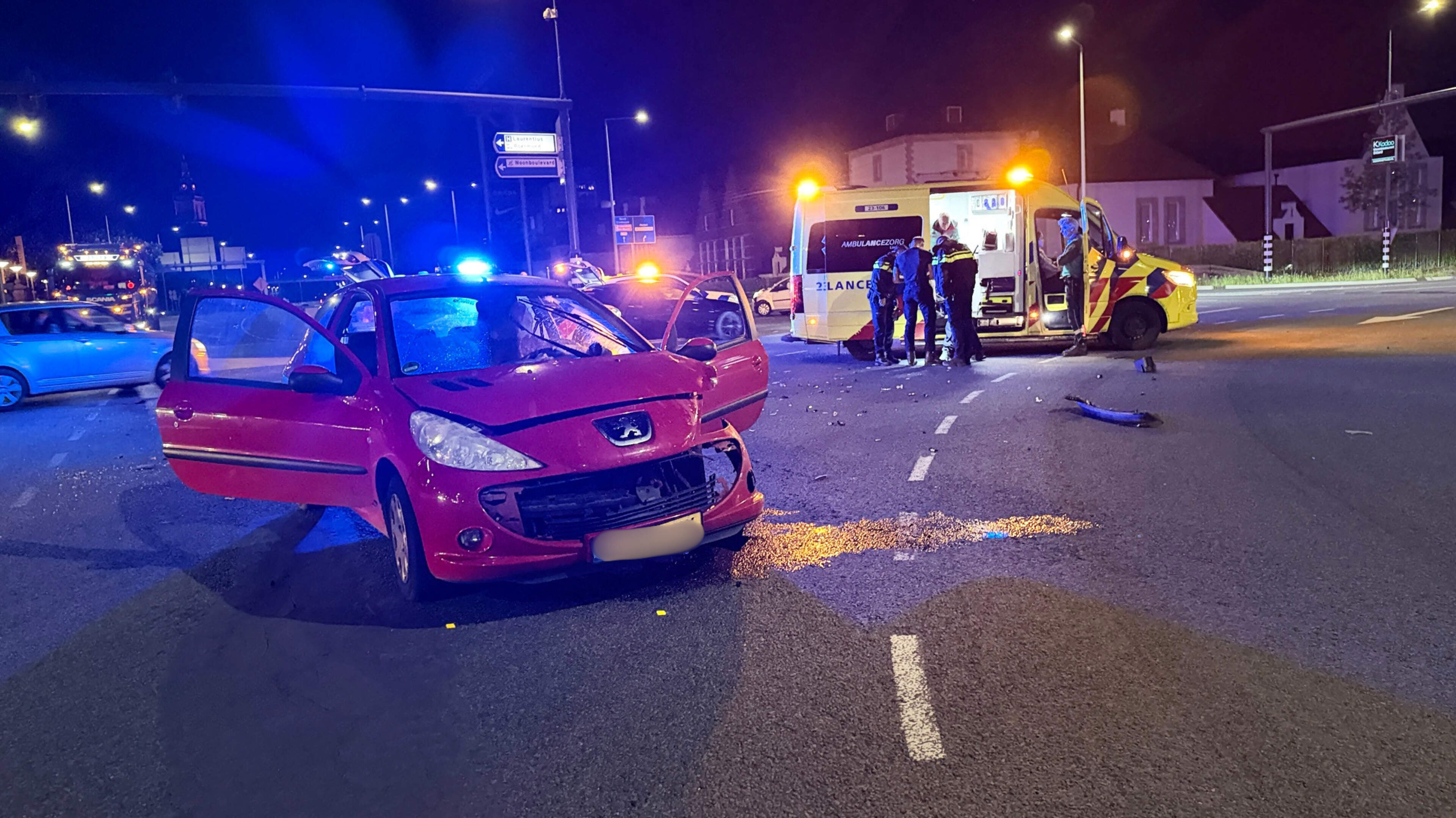 Persoon raakt gewond bij botsing in Roermond