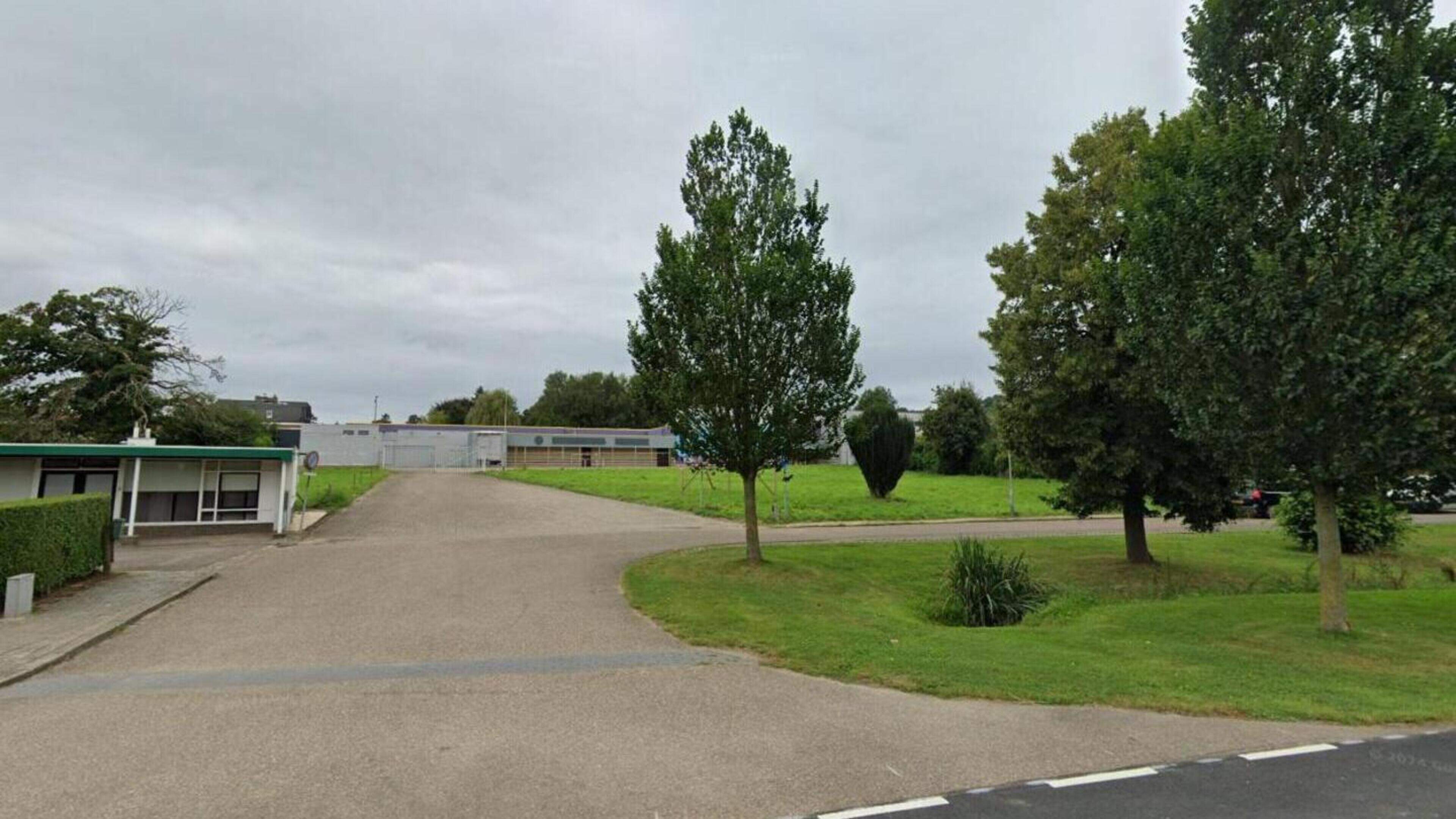 Voormalig Hanos-pand in Valkenburg wordt gesloopt, gemeente ziet op terrein kansen voor woningbouw