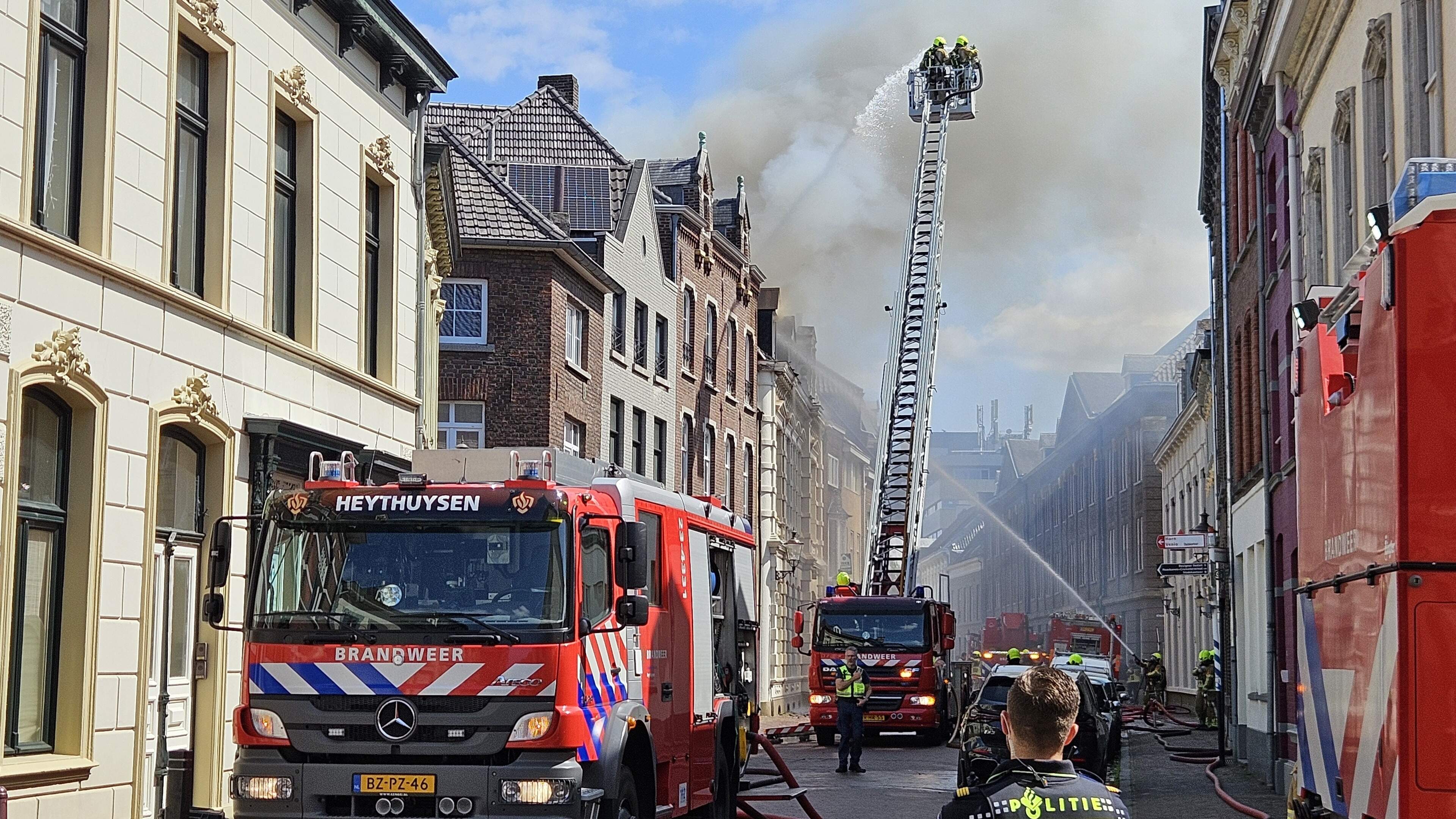Brandweer hamert op zelfredzaamheid in oude binnensteden: ‘Oefen maar eens of je binnen drie minuten