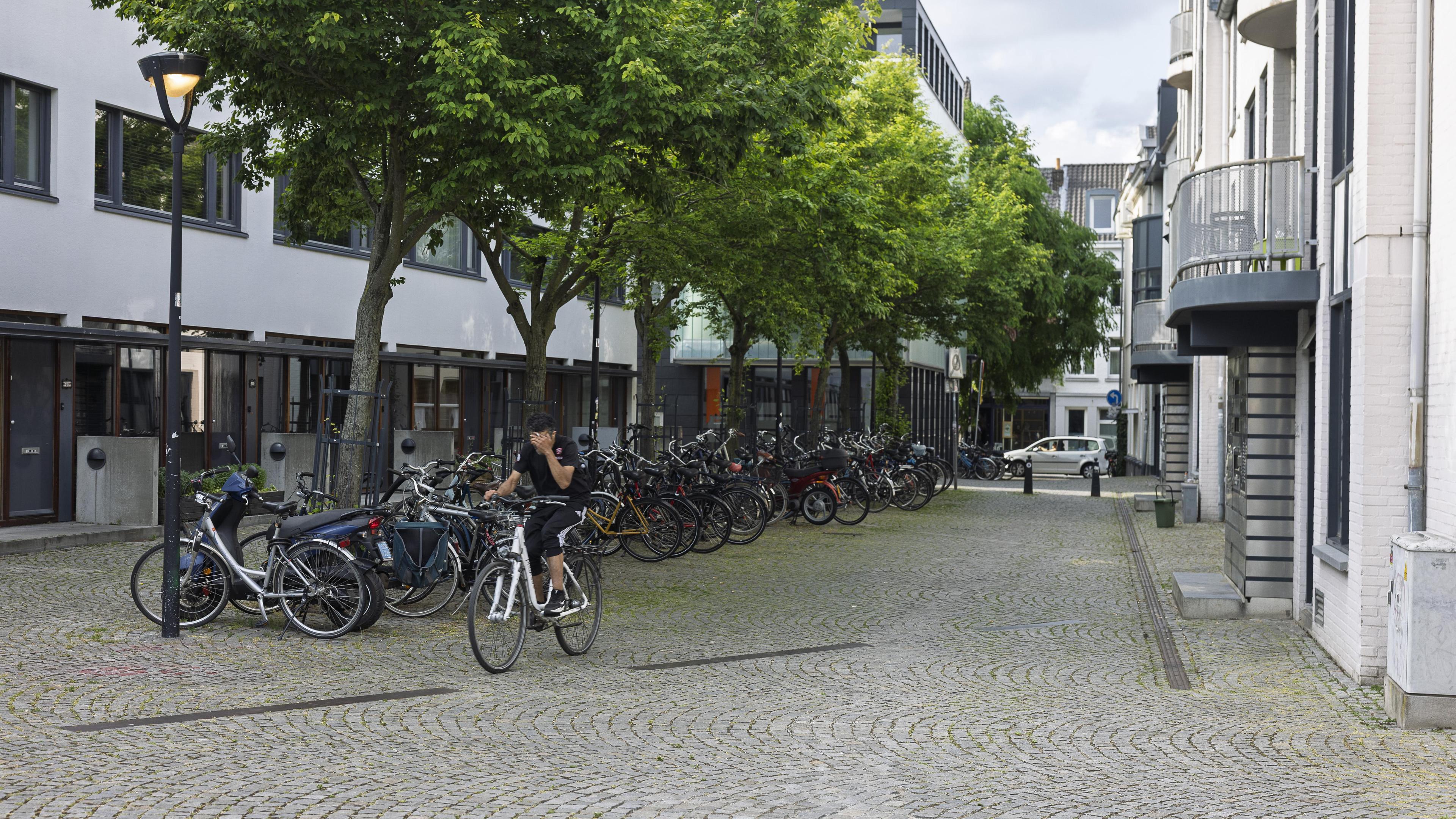 Sinds corona zorgt studentencomplex Maastricht voor overlast: ‘In één kamer zitten soms wel twintig