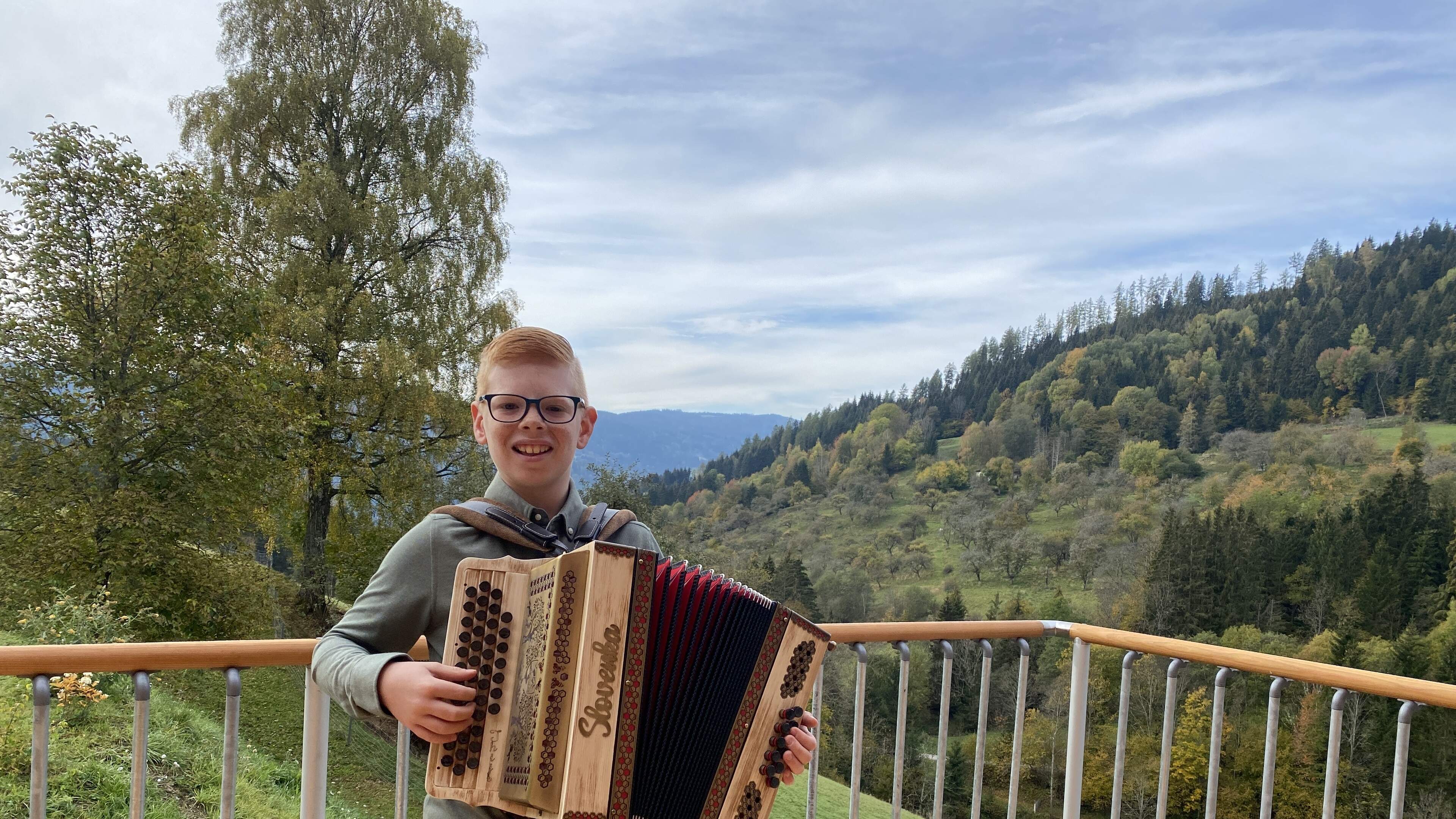Thijs (10) uit Geleen wint prestigieuze harmonicawedstrijd in Oostenrijk: ‘Het hele plaatje klopte, 
