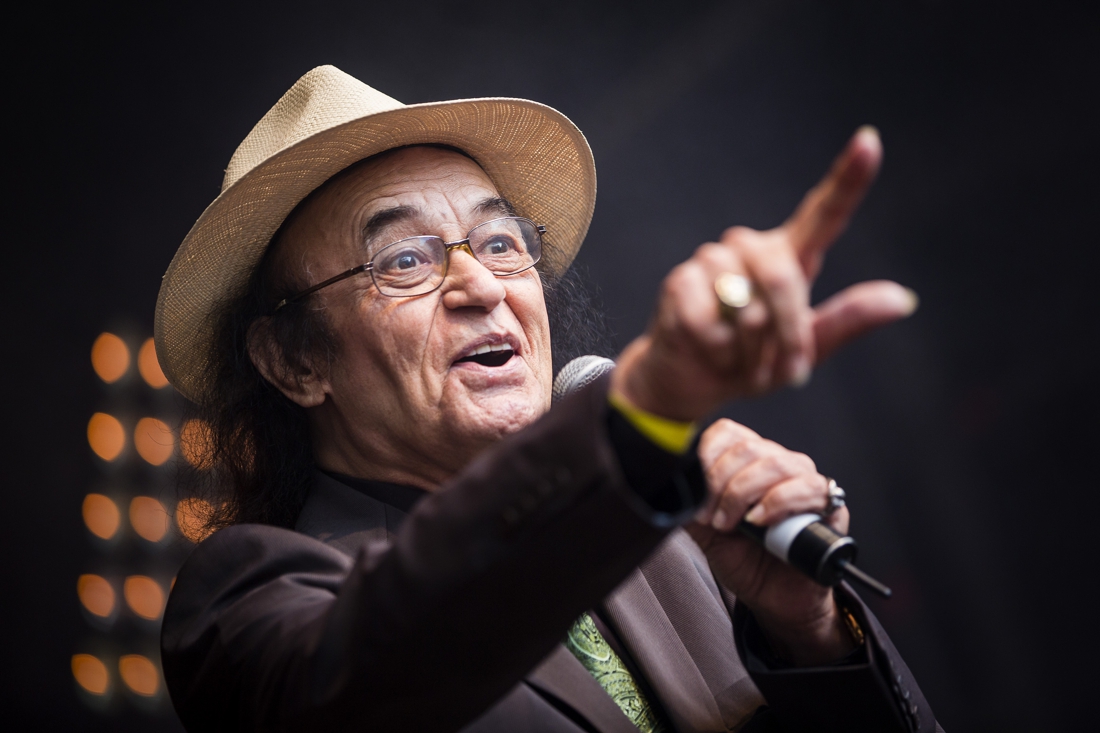 Zanger Dries ‘Andres’ Holten op 84-jarige leeftijd overleden
