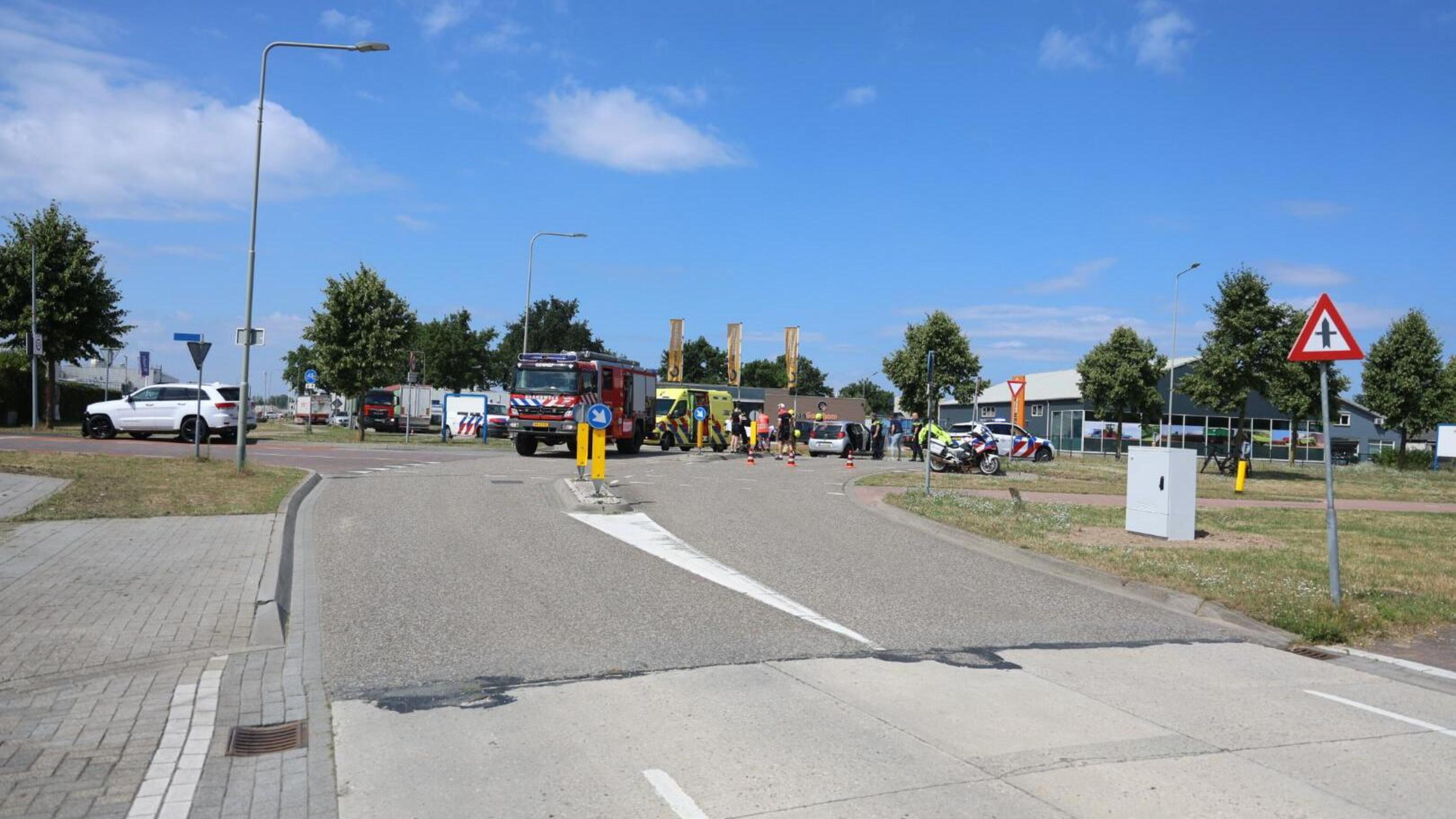 Gewonde bij botsing tussen twee auto’s in Heijen