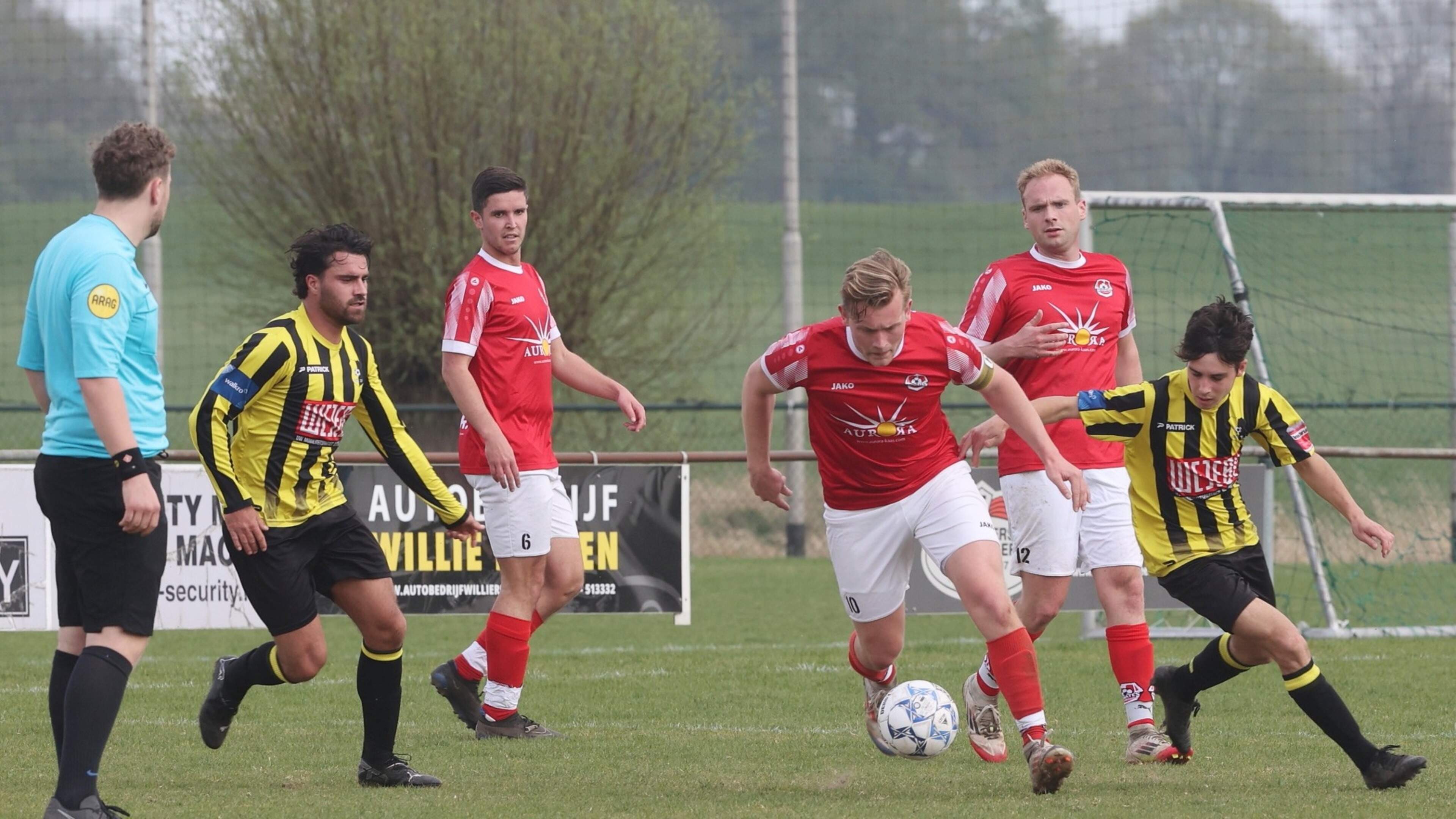 Achates-coach Luciën Roeffen: ‘Promoveren we niet, dan is het seizoen mislukt’