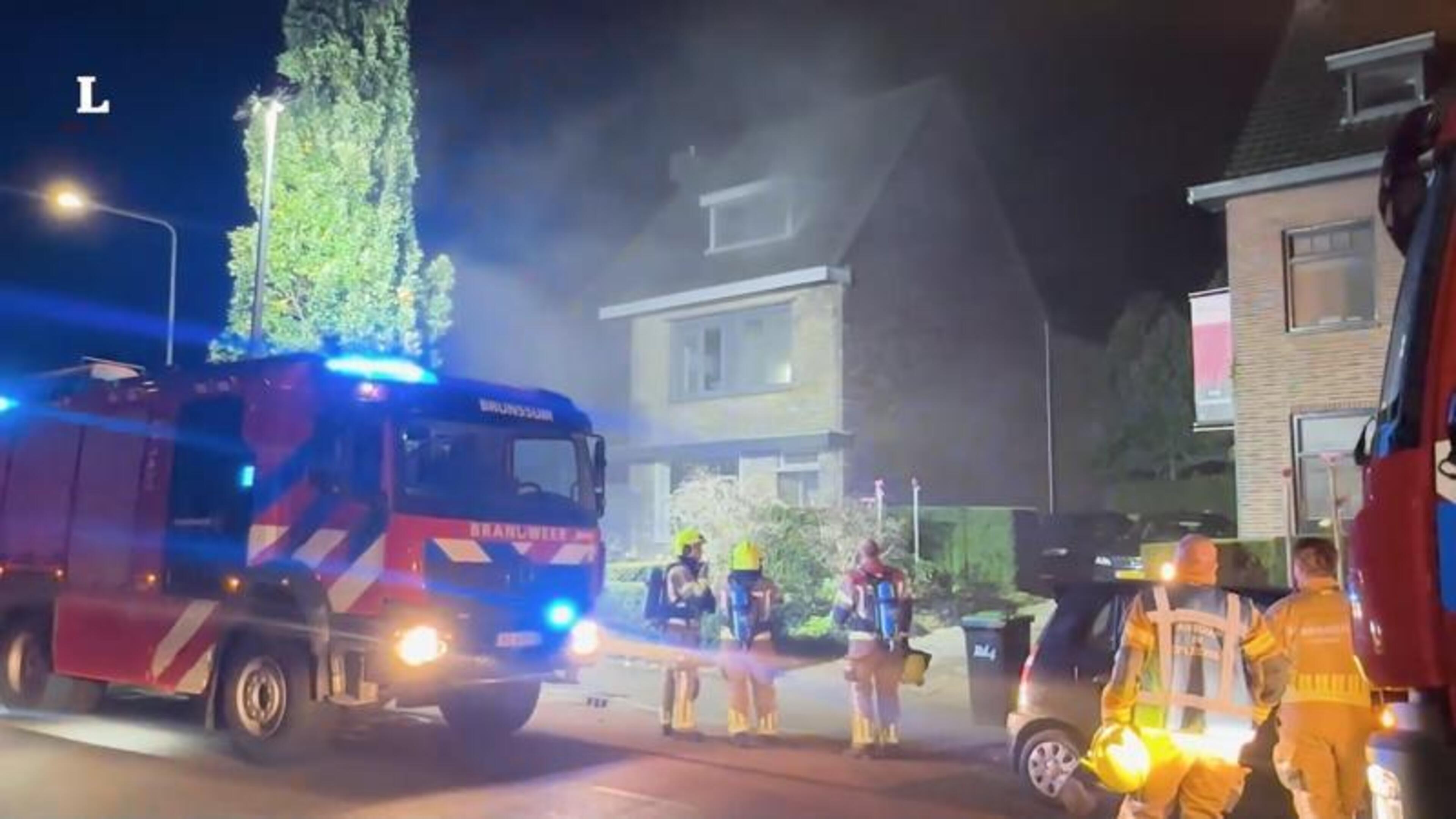 Brand in meterkast zorgt voor veel rook in woning in Amstenrade