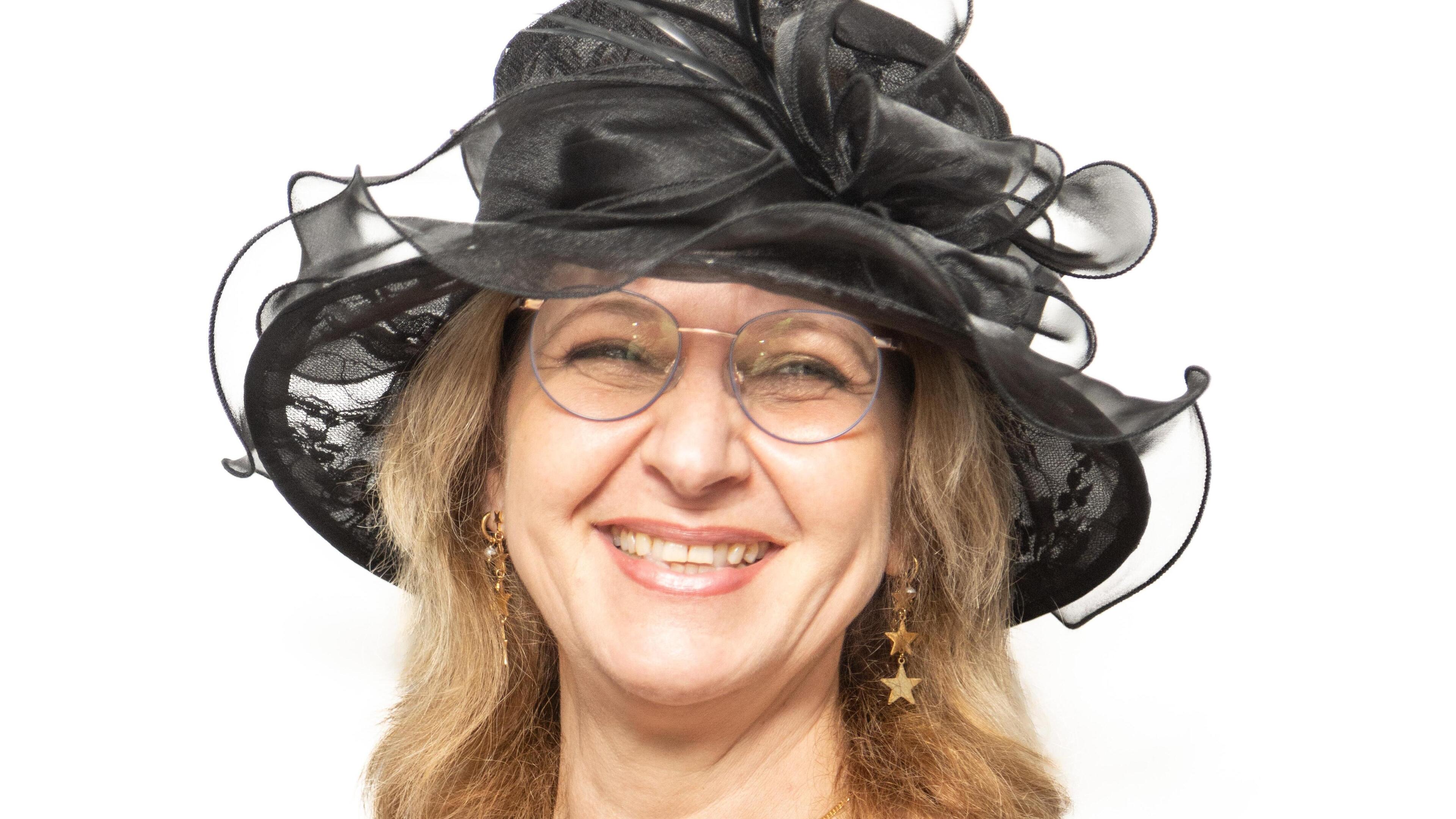 Nicole van Helden eerste Aadwief van Reuver met twee ‘goldsjtökke’