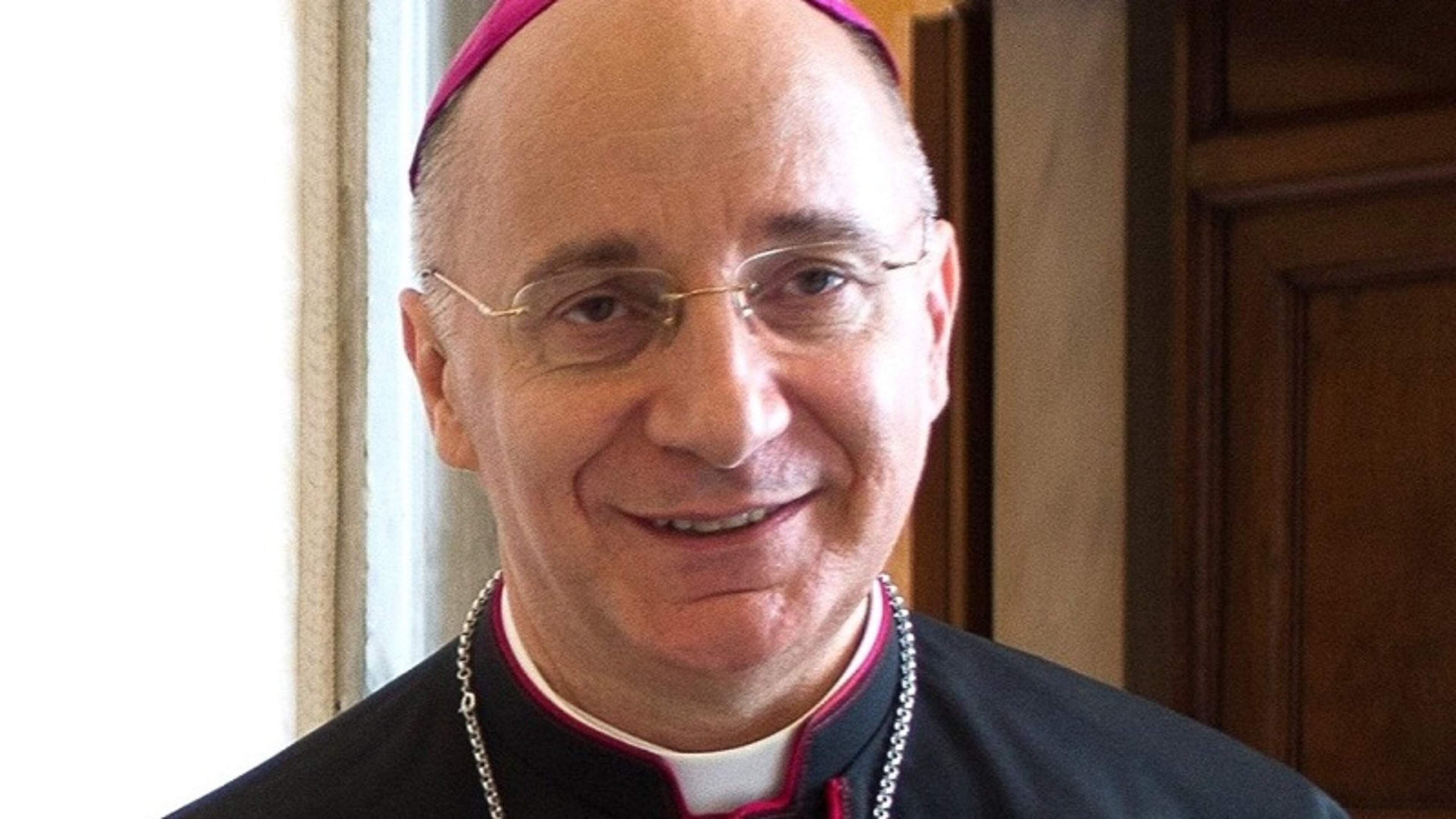 Nuntius Jean-Marie Speich aanwezig tijdens eucharistieviering in Laurentiuskerk in Voerendaal