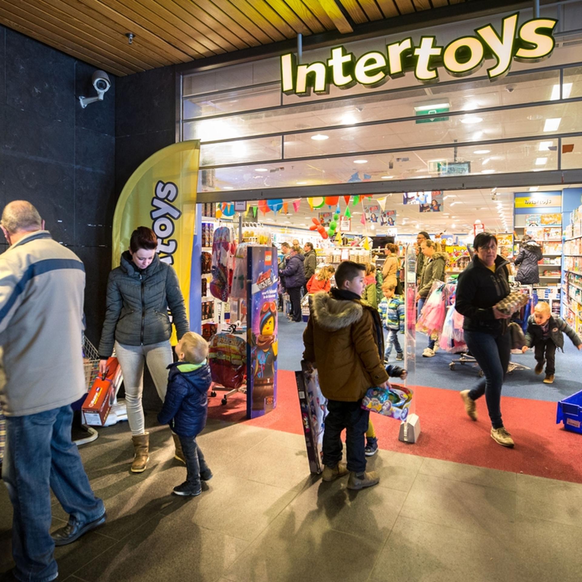 Chaos in speelgoedwinkels Intertoys: ‘Niet moeilijk doen als kinderen ...