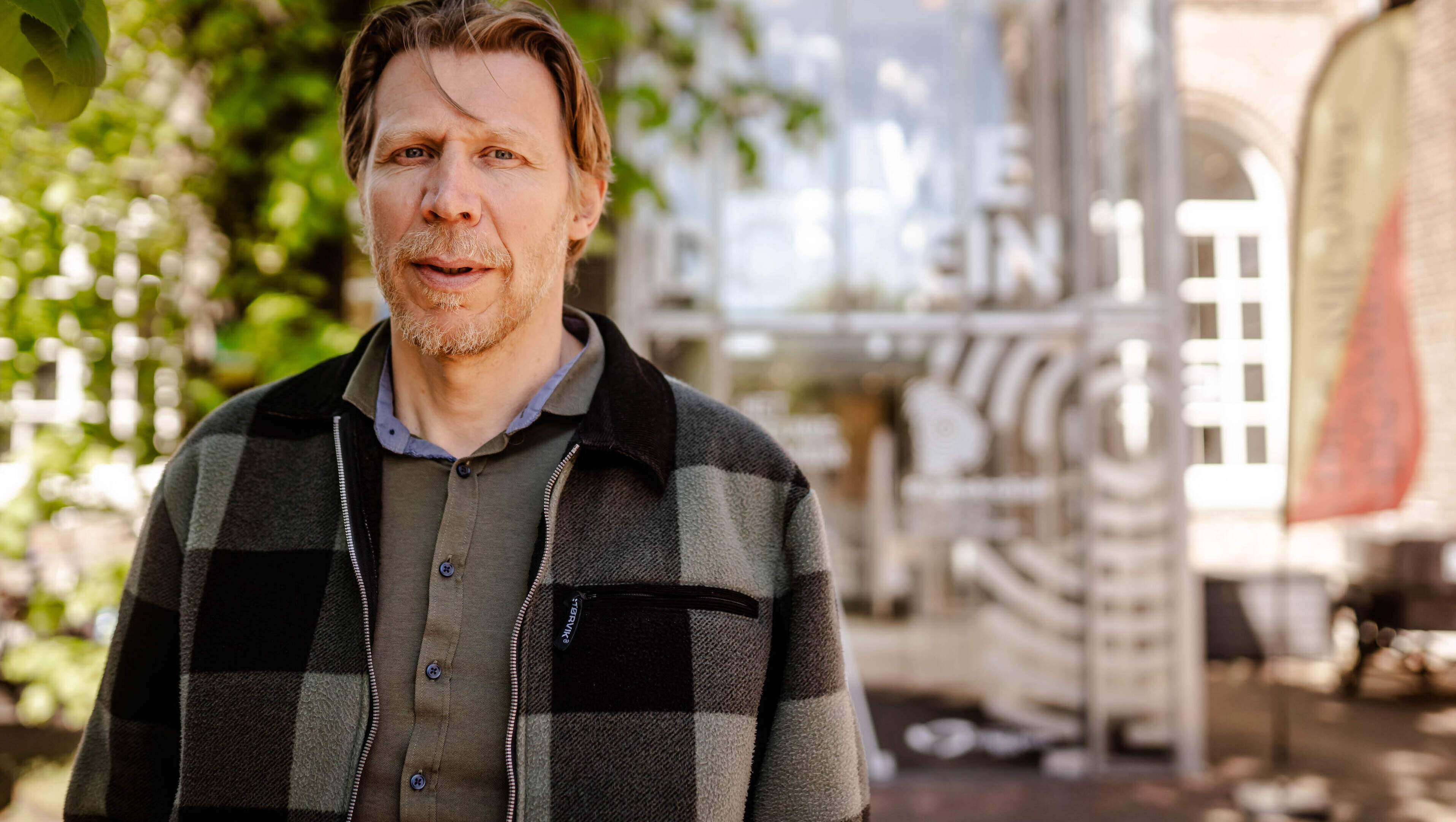 Binnen een jaar heeft Johan de Niet het lek boven bij in nood verkerend Sittards cultuurbedrijf De D