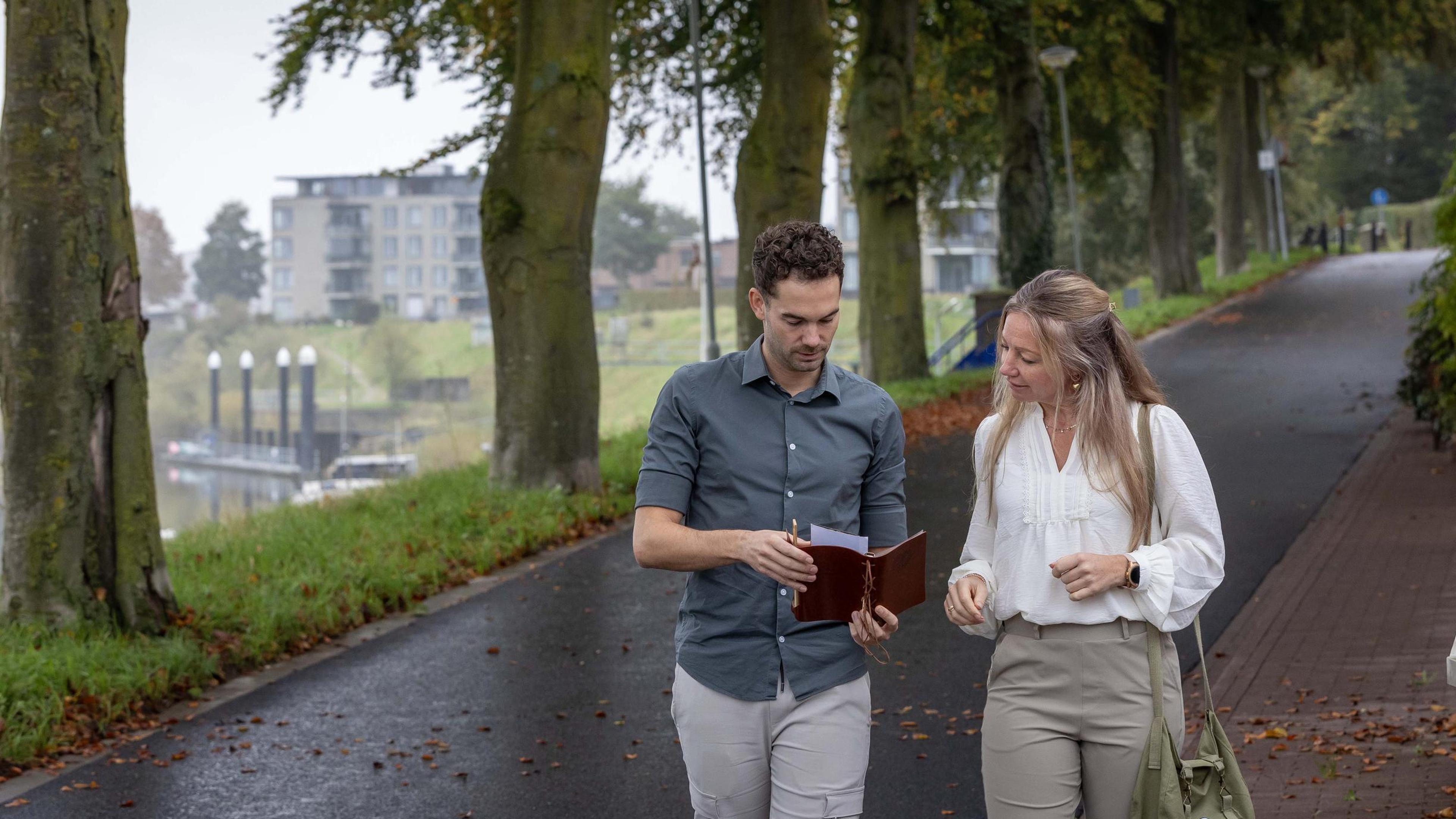 Speurtocht in het spoor van neergestorte Lancaster in Linne: ‘Het lijkt op soldaatje spelen’
