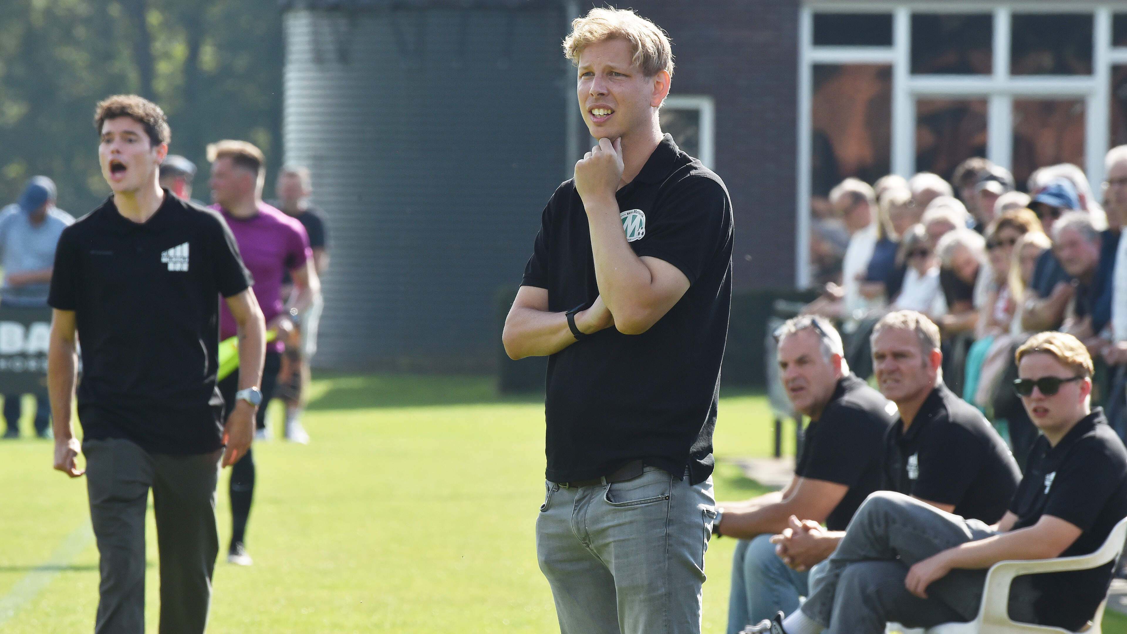 Davy Beerens coacht Meterik naar 0-3 zege in derby bij Melderslo: ‘Uiteindelijk wil ik bij een divis