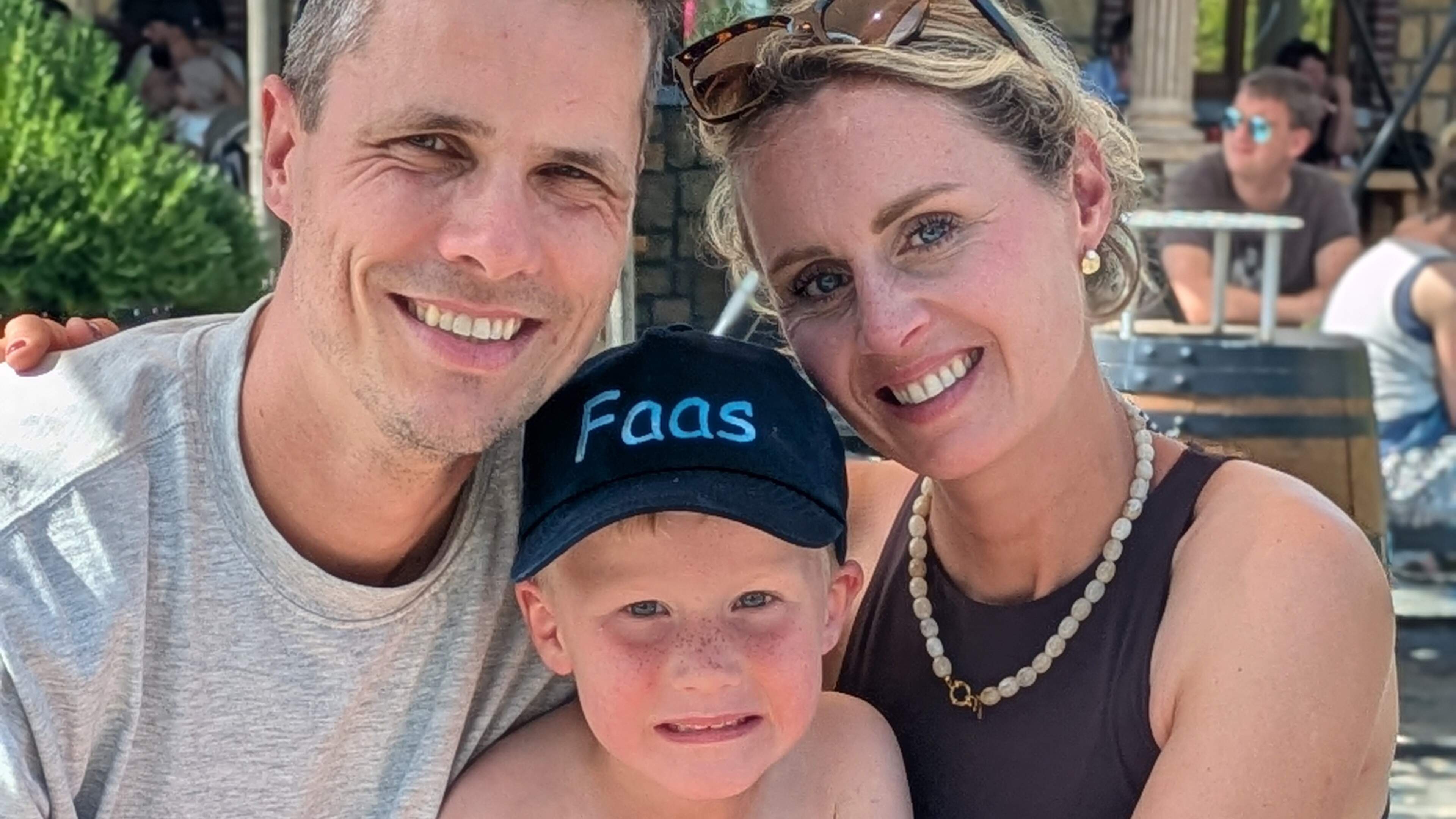 Roel en Janne lopen de marathon van New York voor neefje Faas: ‘Door hem zijn we gaan beseffen hoe k