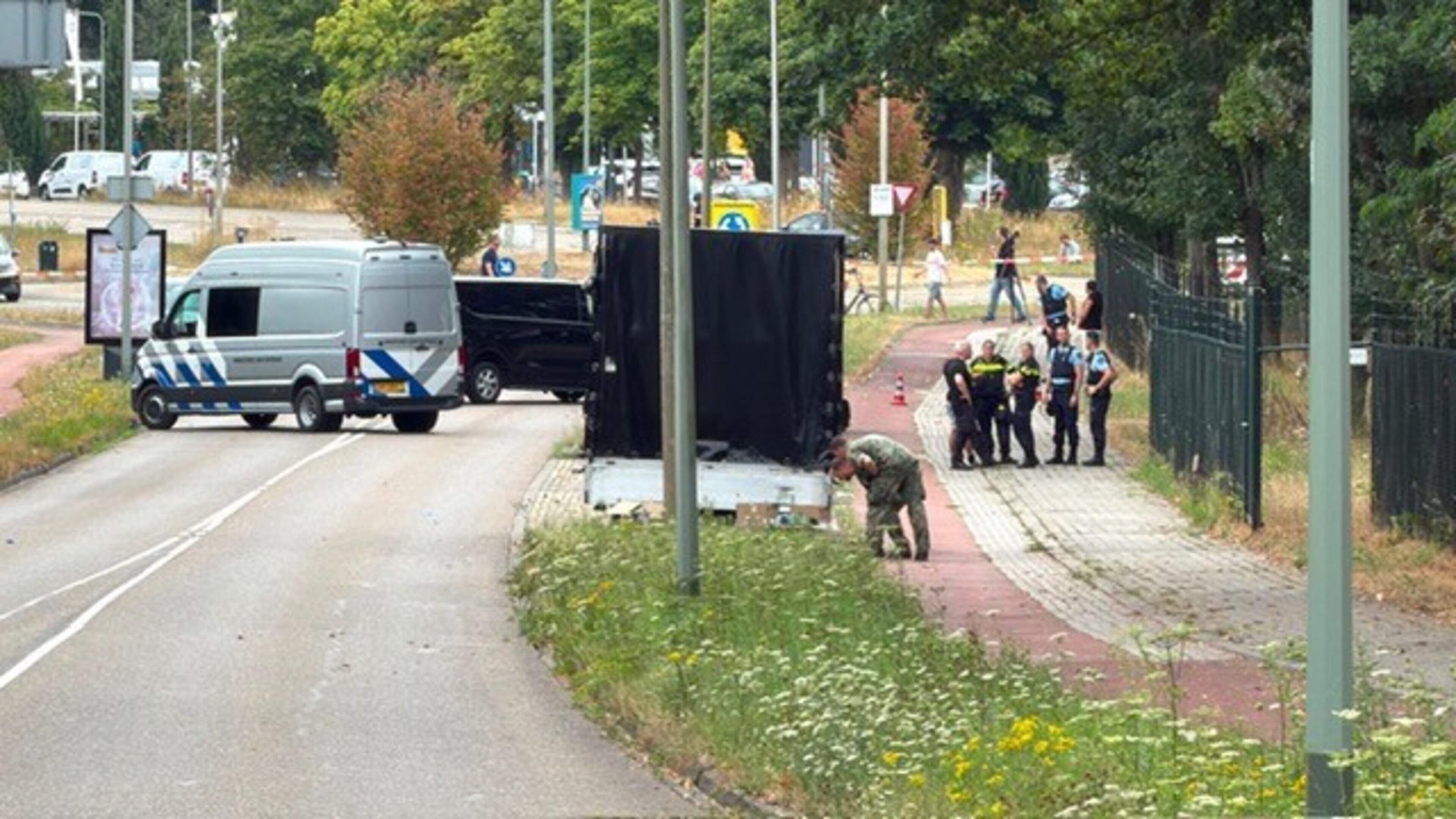 Verdachte situatie bij NAVO-basis in Brunssum loos alarm: auto waarin man lag te slapen blijkt geen 