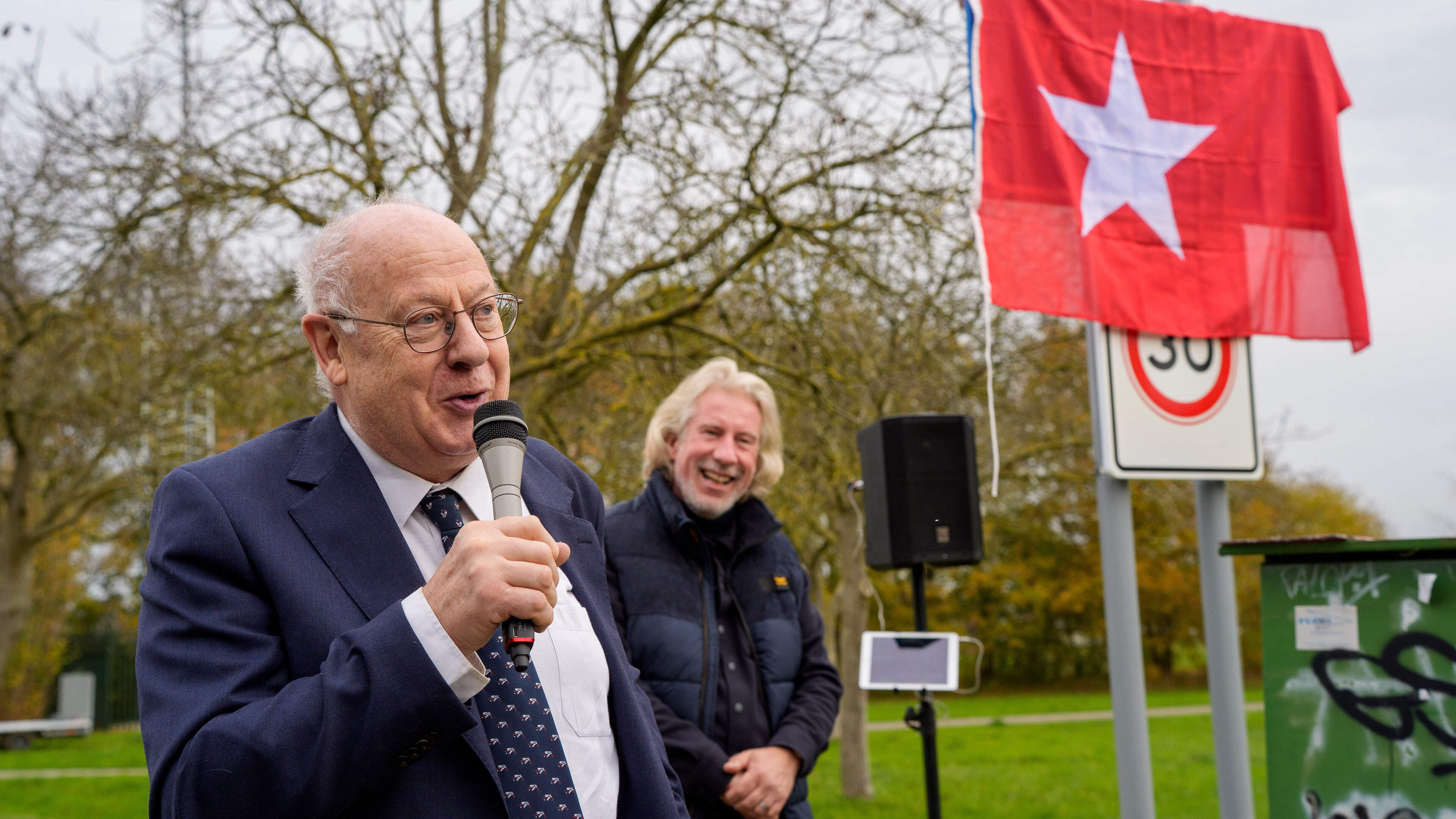 Gepassioneerd politicus John Aarts ontvangt Eremedaille in goud van de stad Maastricht