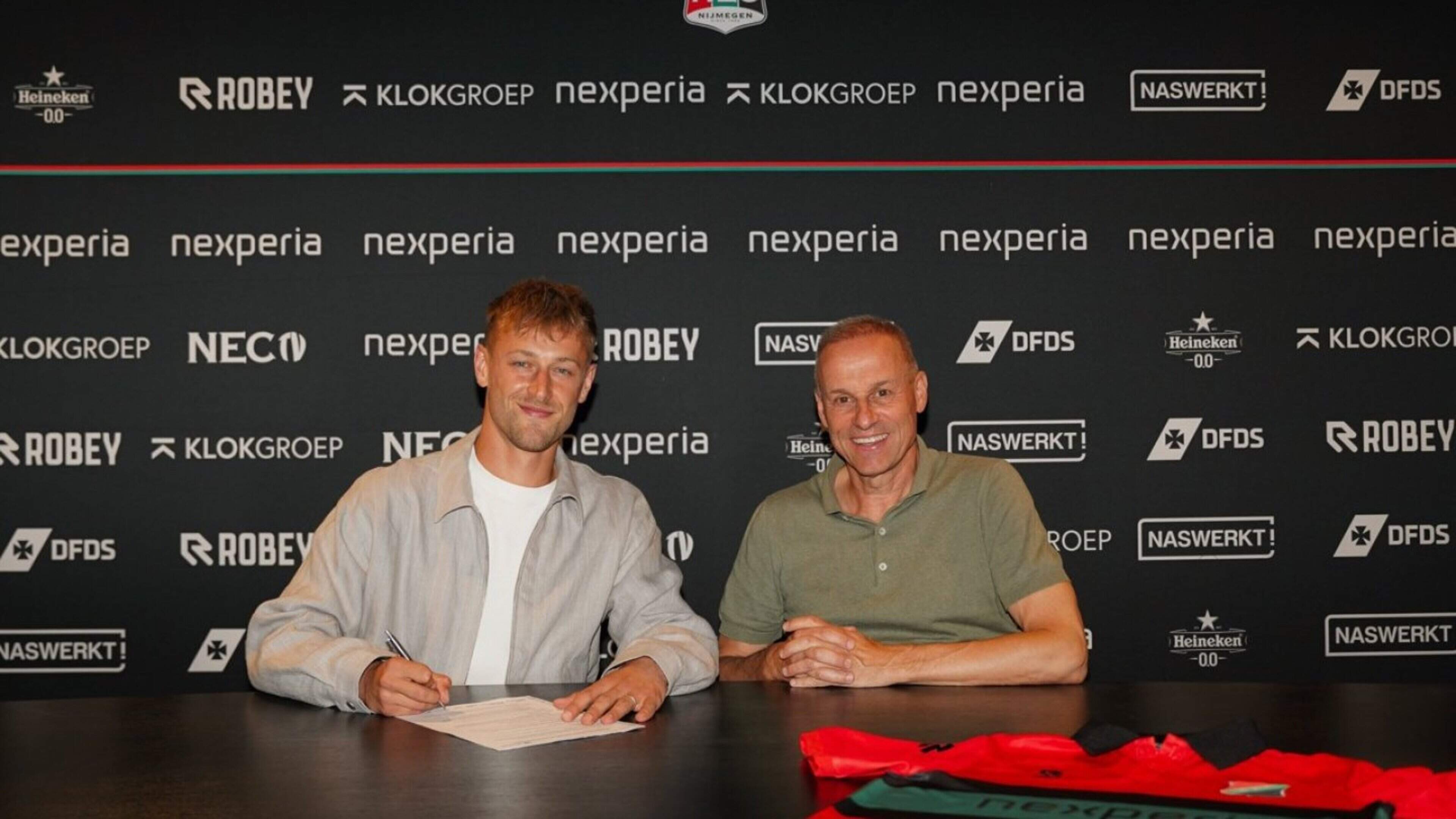 NEC legt transfervrije spits Kaj Sierhuis vast: ex-Fortunees tekent voor drie jaar in Nijmegen