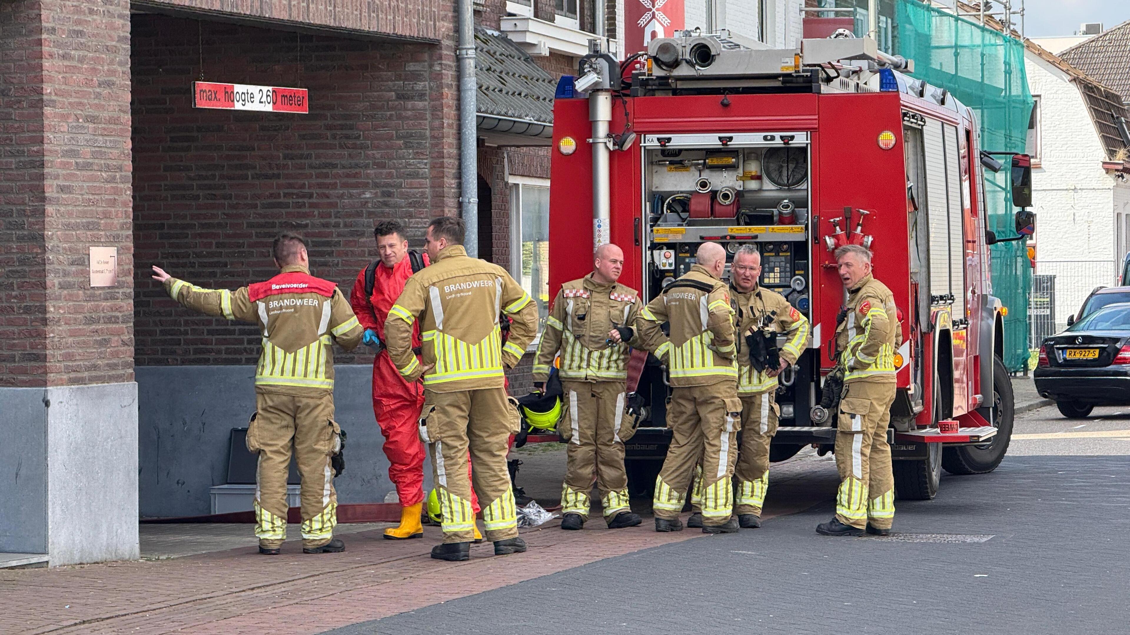 Verward persoon in Heythuysen ter controle meegenomen door ambulance, geen gevaar meer voor omgeving