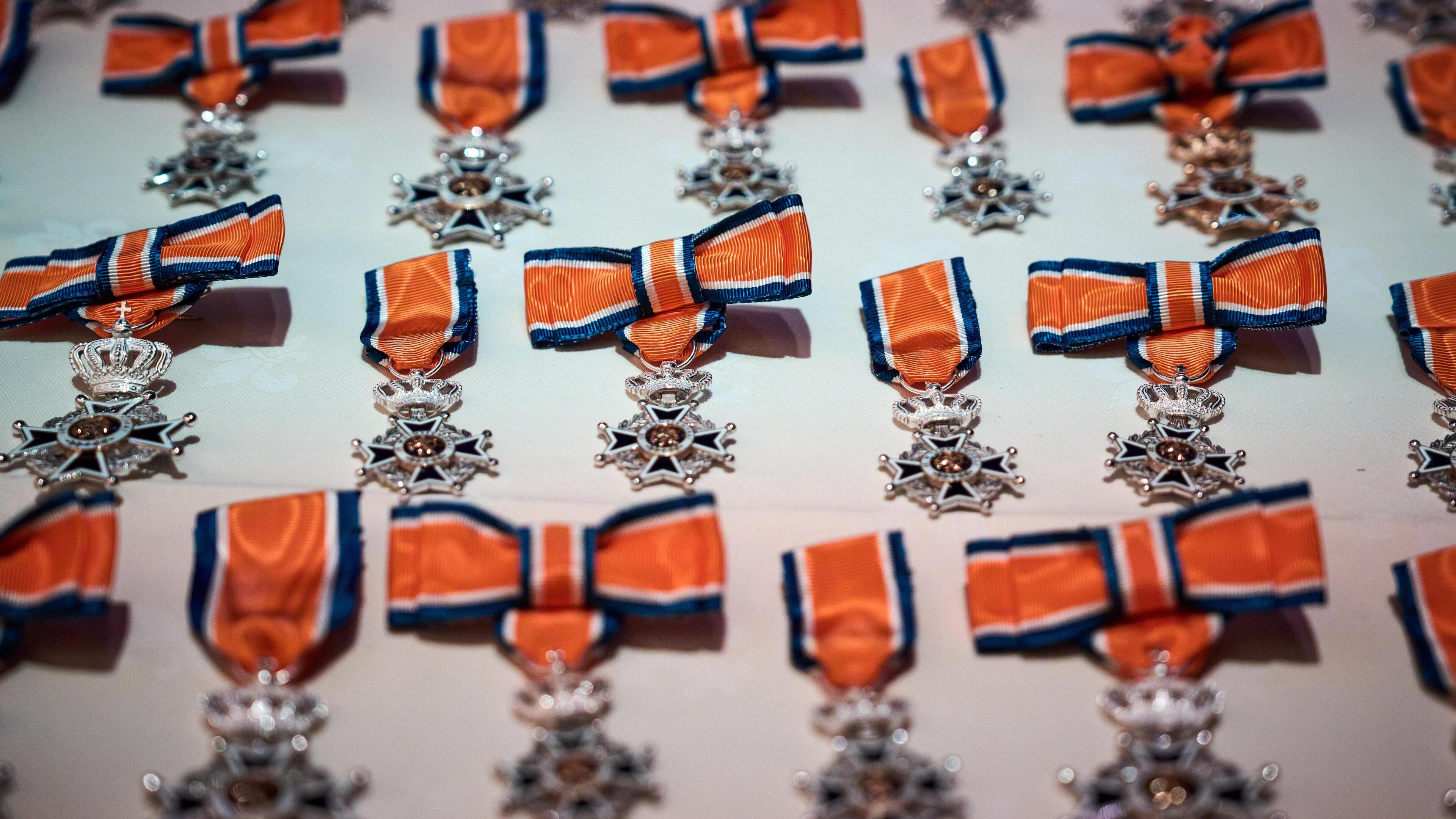 Lintjesregen 2026: bekijk hier welke 269 Limburgers dit jaar een koninklijke onderscheiding kregen