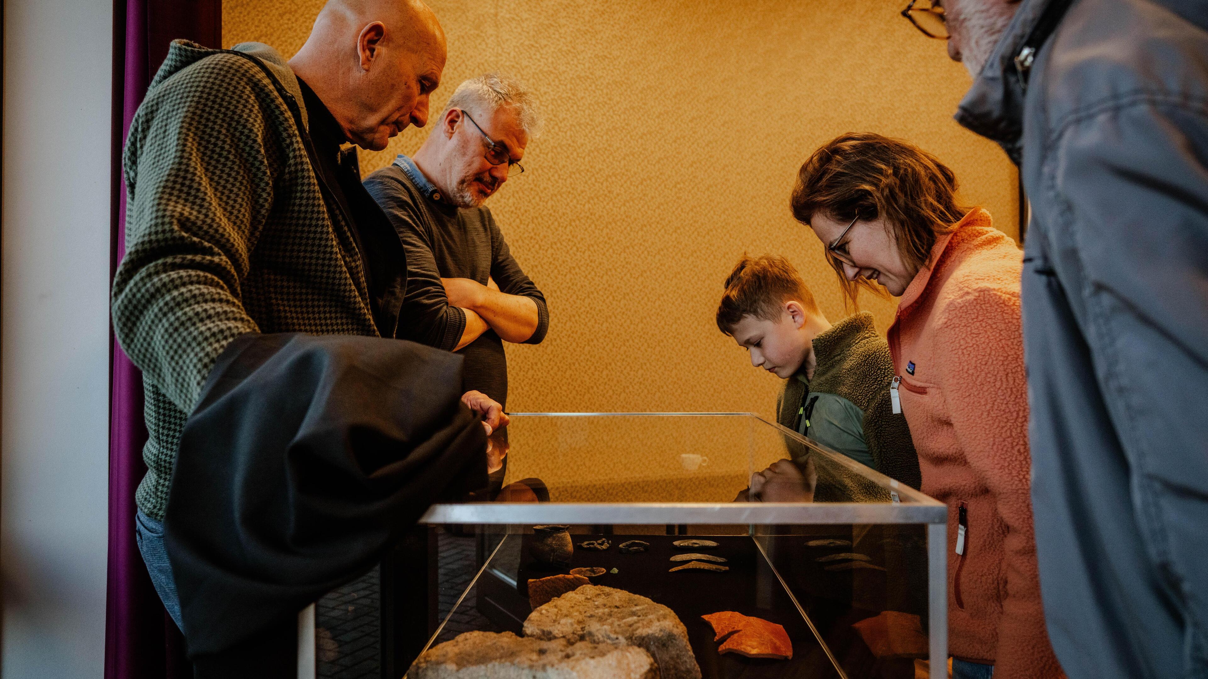 ‘Schatten van de A2’ passen nog in één vitrine, maar archeologen smullen van de opgravingen