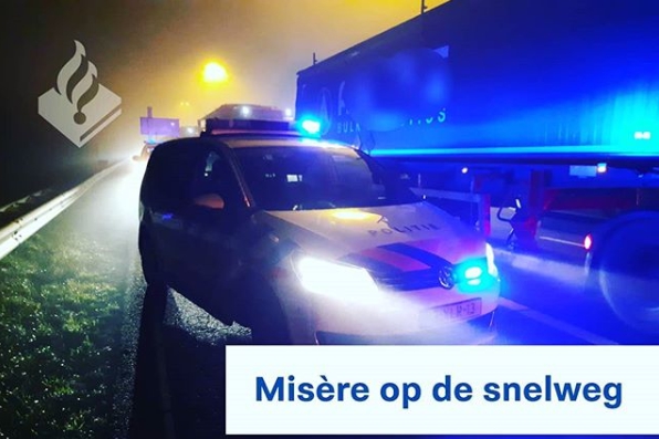 Ongeluk met drie auto’s op A2 bij Roosteren