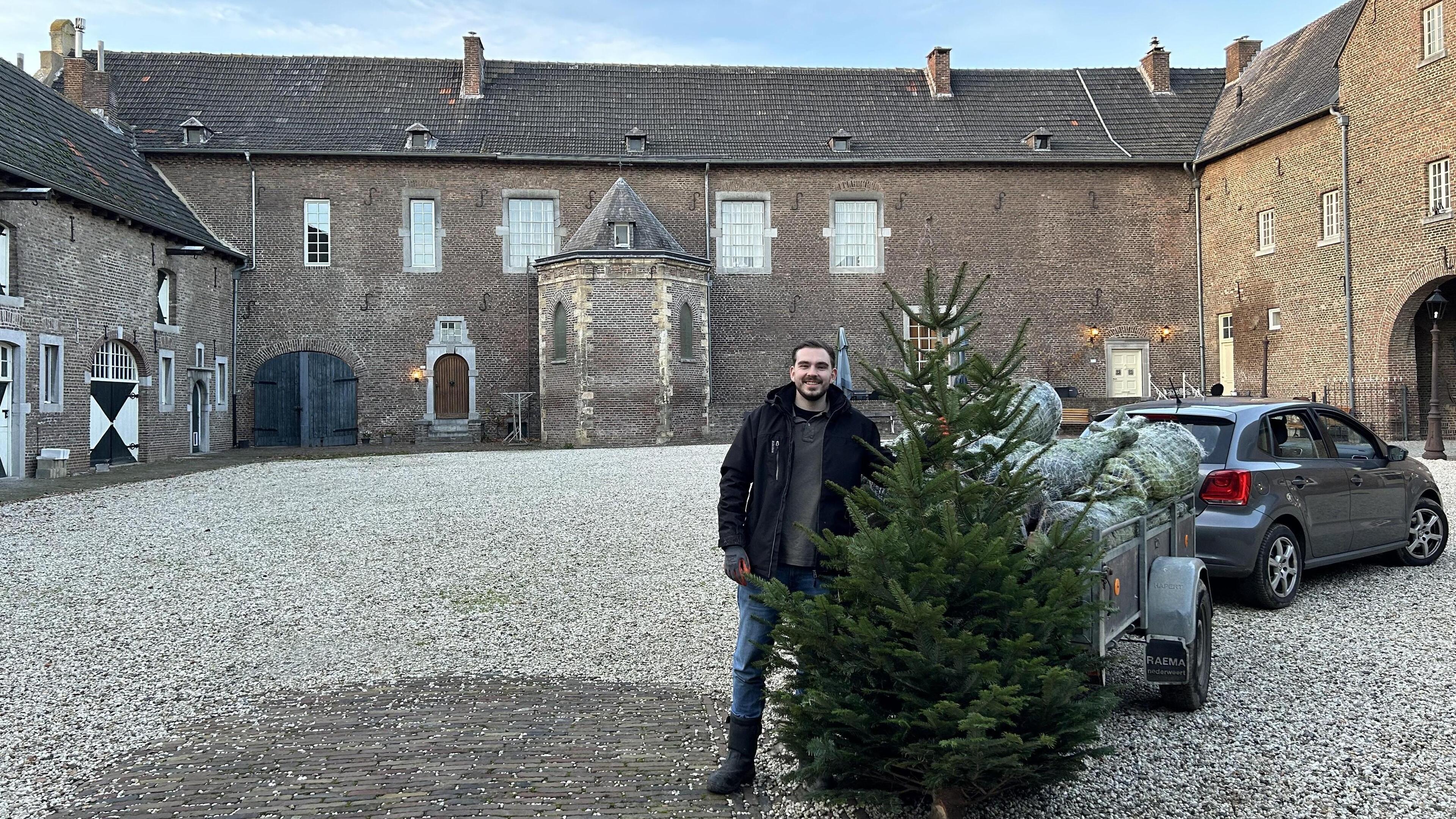 Van hard-core dance naar Jingle Bells: jonge eventmanager Siem stampt complete kerstmarkt uit de gro