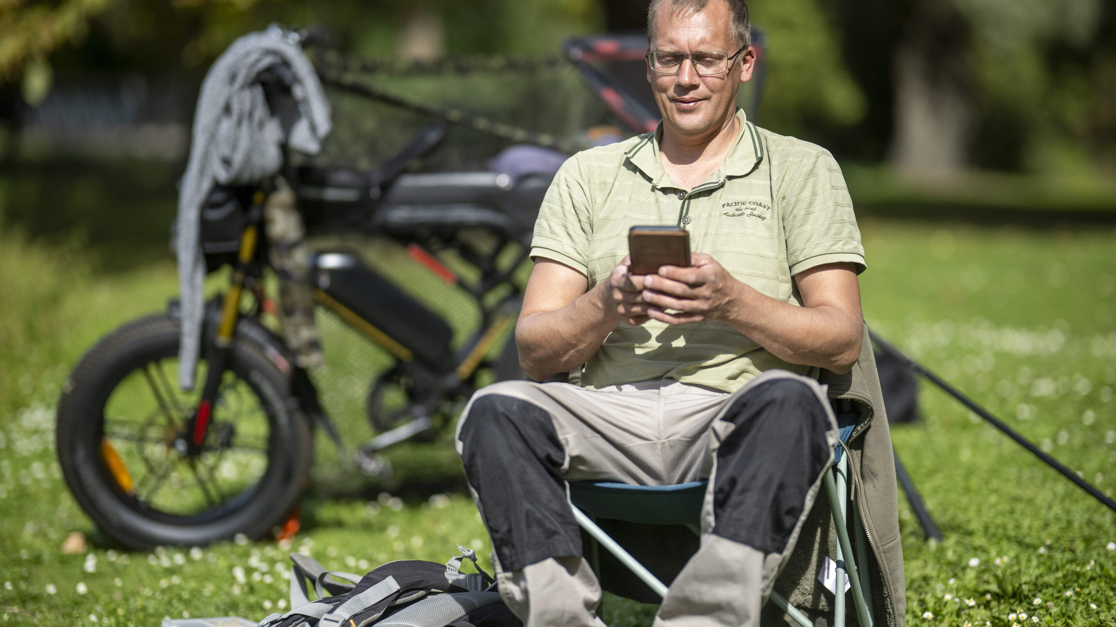 Roy (46) vond na dertien jaar zijn zus terug op Hyves en heeft zich dus direct aangemeld: ‘Het gaat 