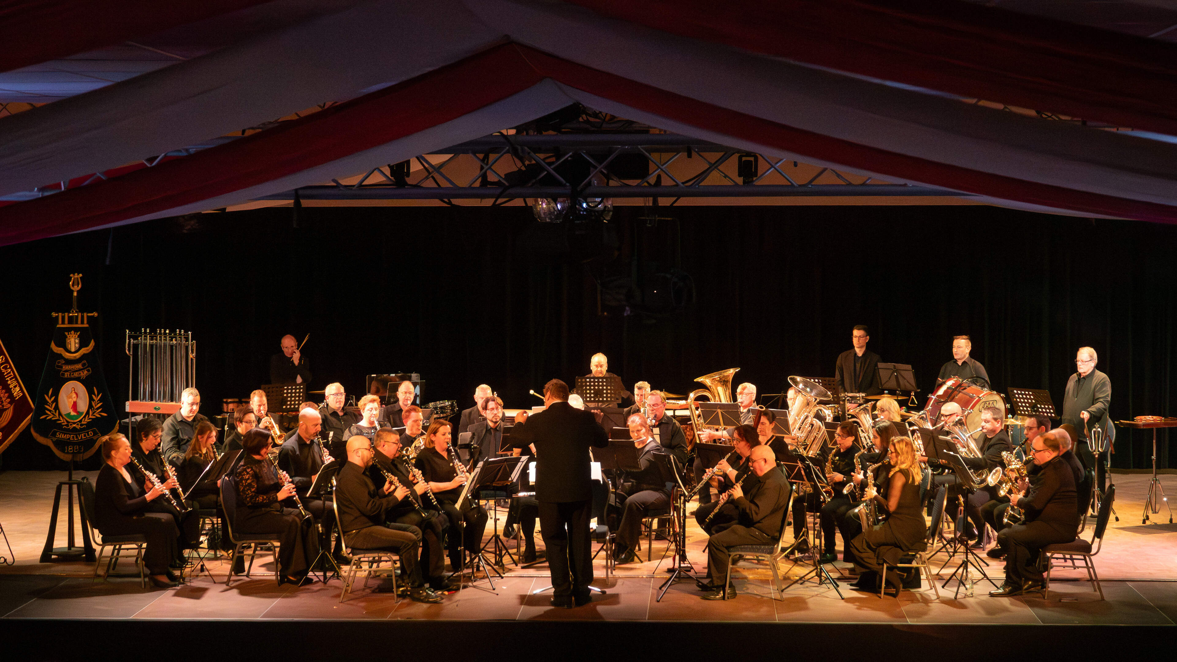Herdenkingsconcert HUG brengt muziek, herinneringen en troost samen