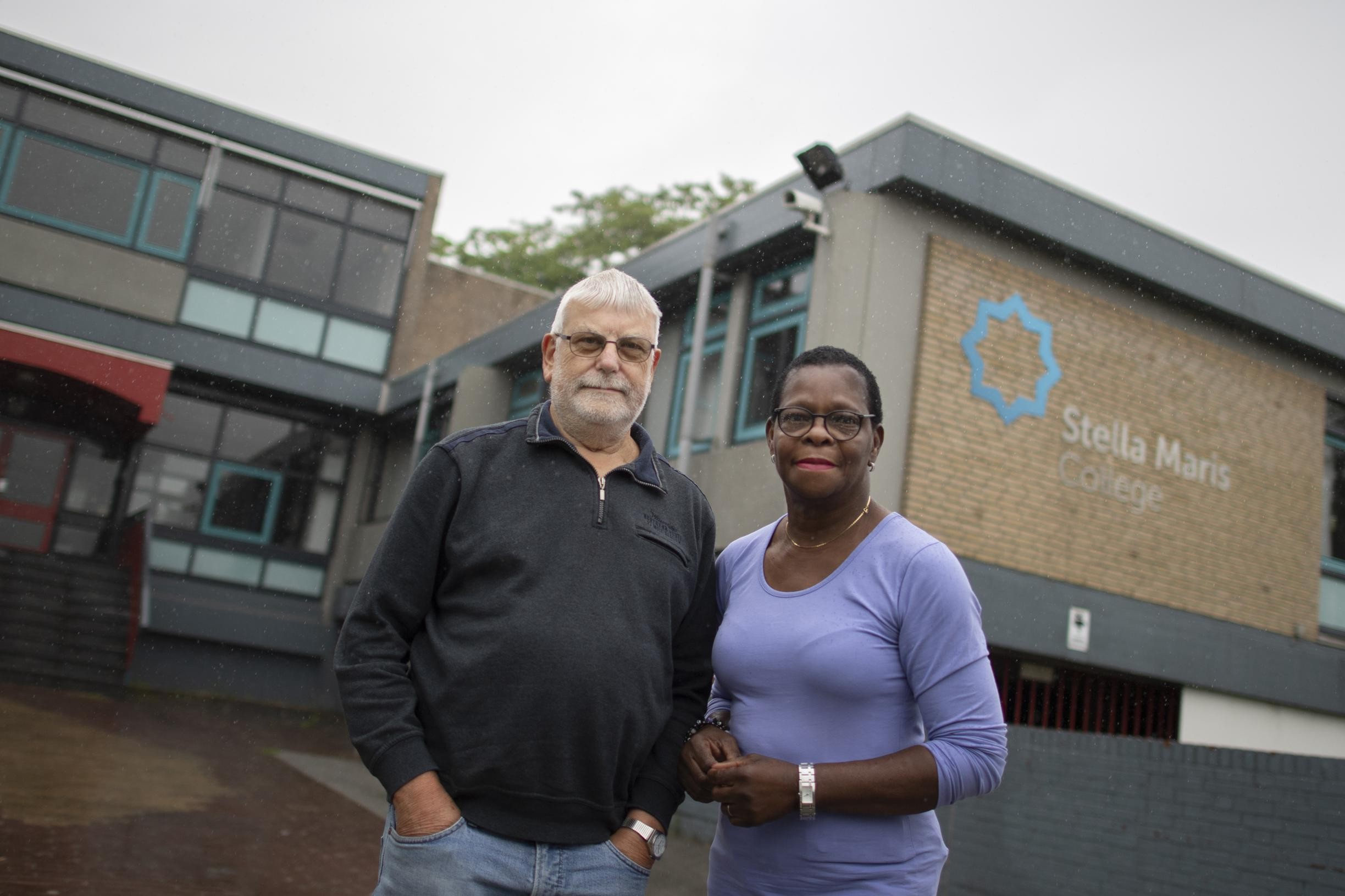 Crowdfunding voor verscheping schoolspullen naar Curaçao