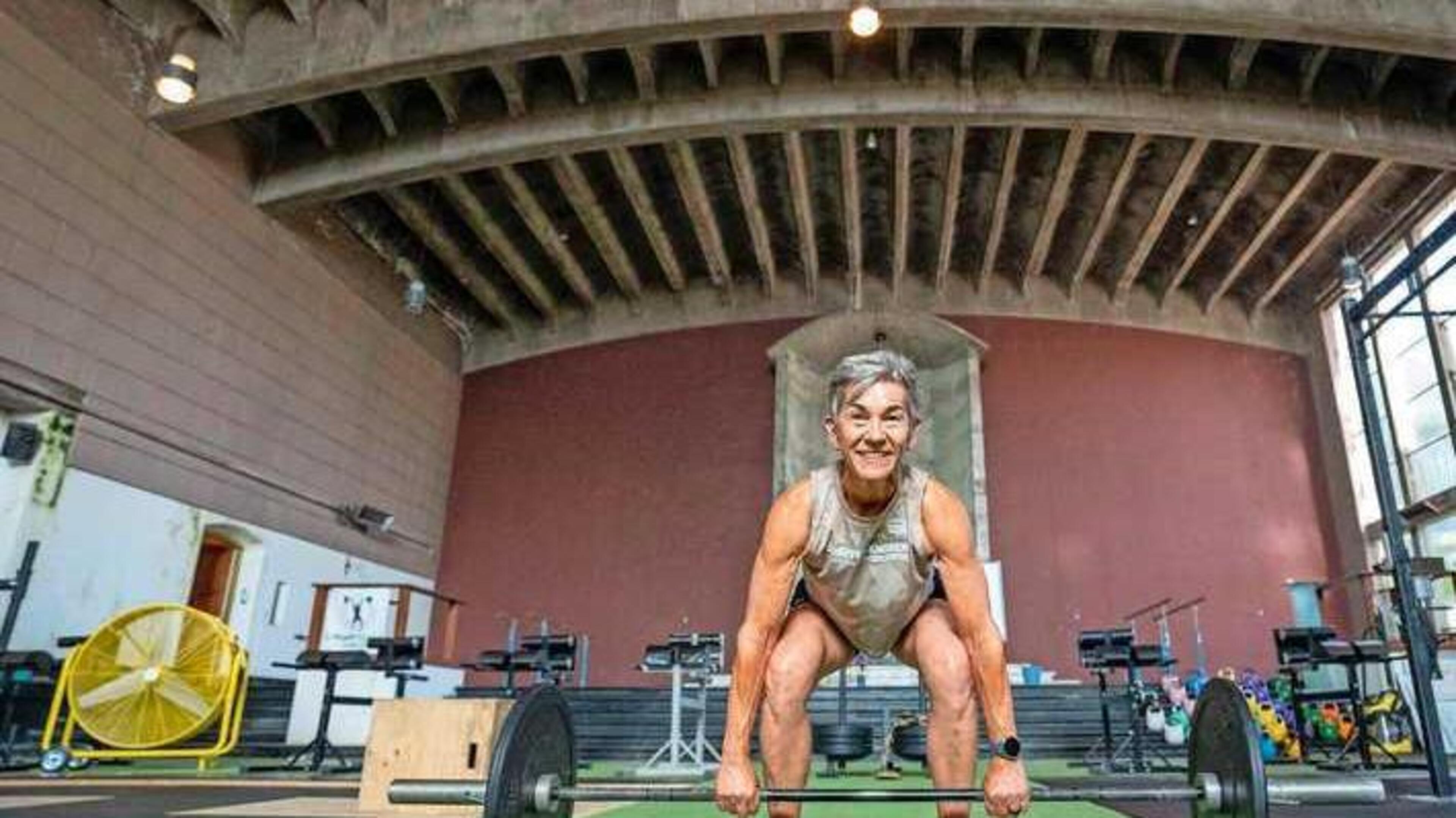 Betty (66) uit Oirsbeek een van de fitste vrouwen ter wereld: ‘Ze rende zelfs sneller dan de manneli