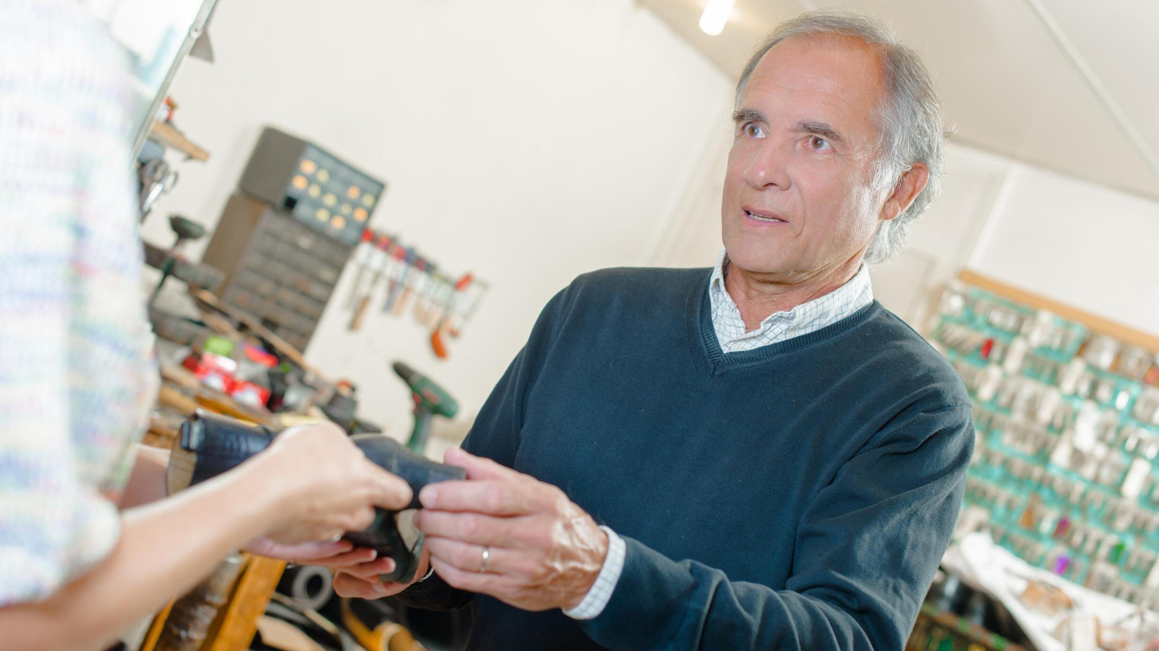 Repair Café Munstergeleen laatste keer geopend voor zomervakantie