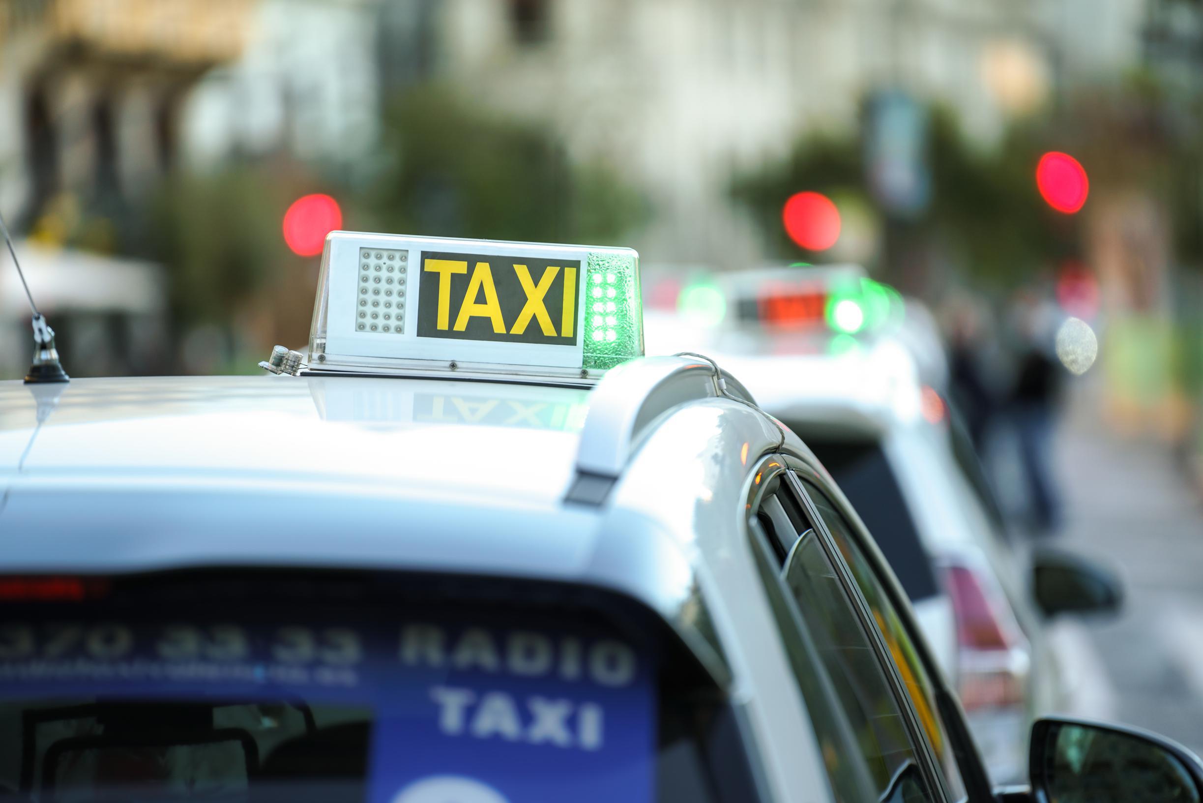 Chauffeur na zestien jaar op straat bij taxibedrijf in Cadier en Keer, omdat hij niet meer mag wat h