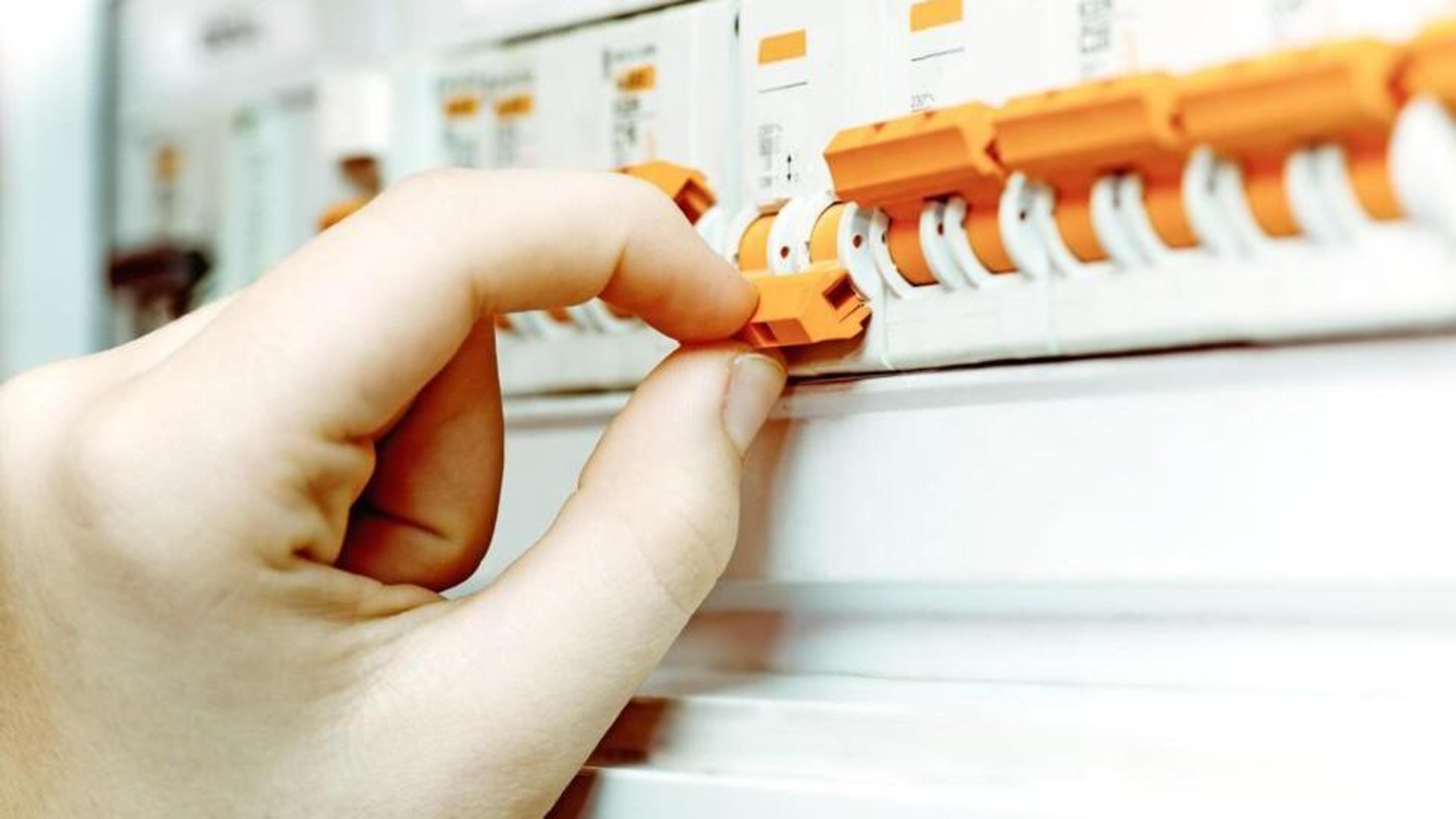 1483 huishoudens tijdelijk zonder stroom in Maasbracht, Ohé en Laak en Stevensweert