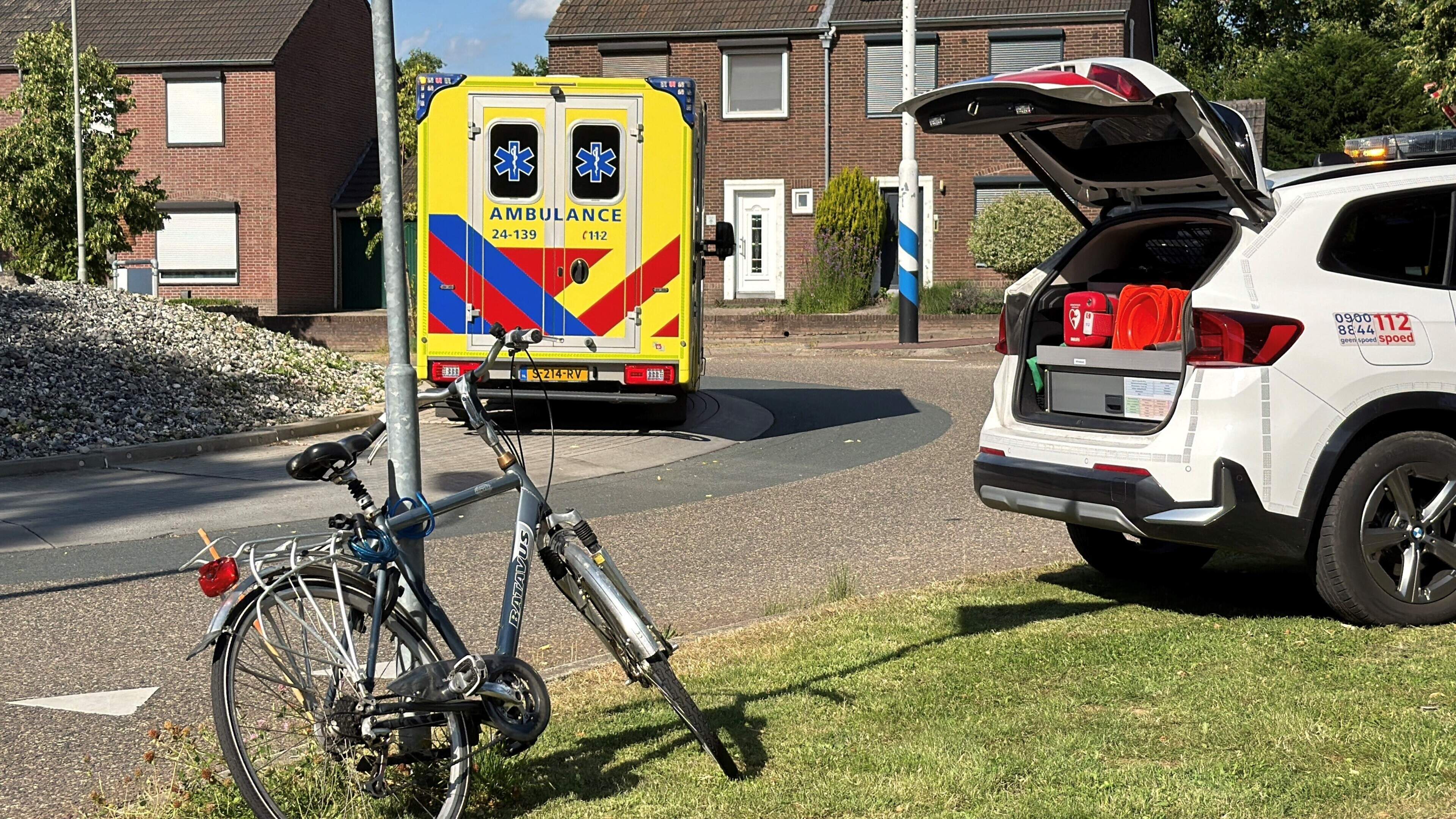 Fietser gewond na botsing met auto in Meerssen