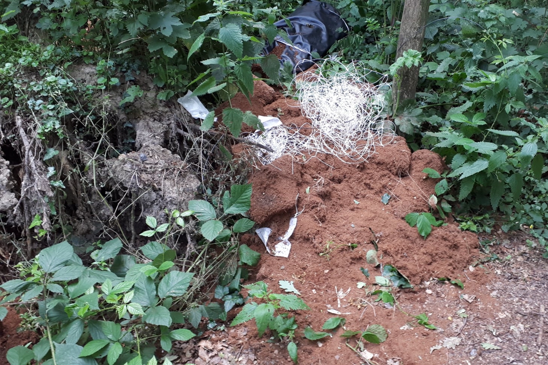 Afval van hennepplantage in natuur gedumpt in Eperheide