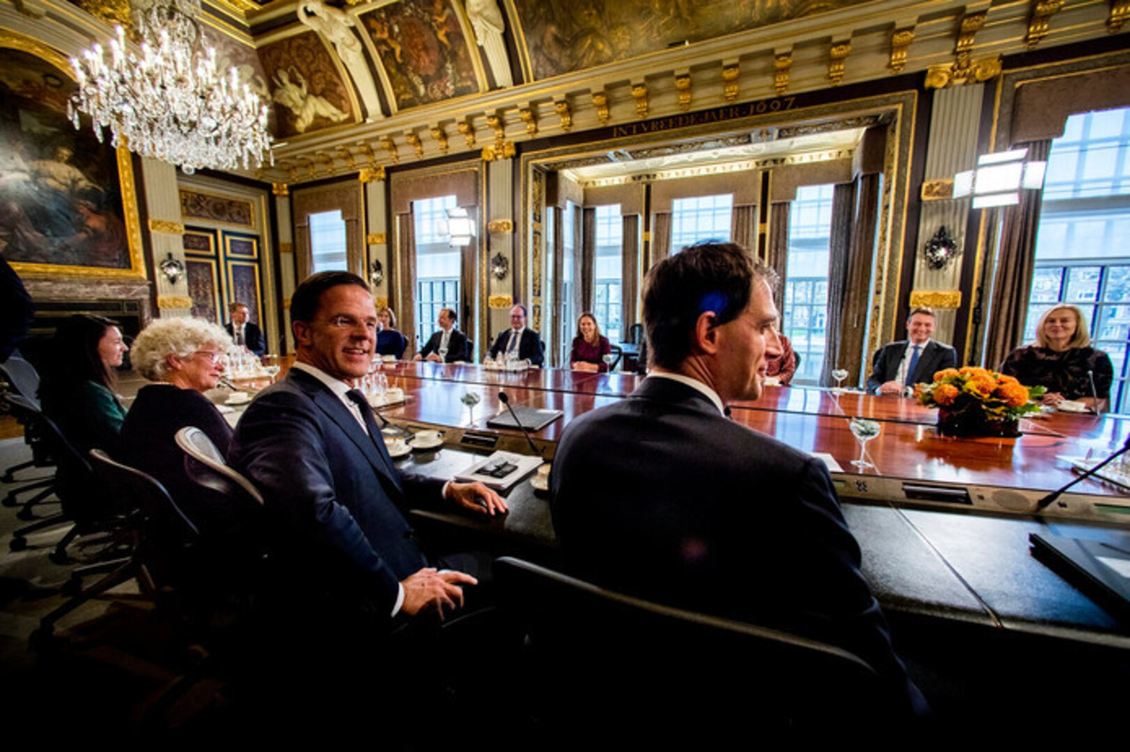 Het derde kabinet-Rutte bestaat één jaar! Wat moet dit kabinet doen om ...