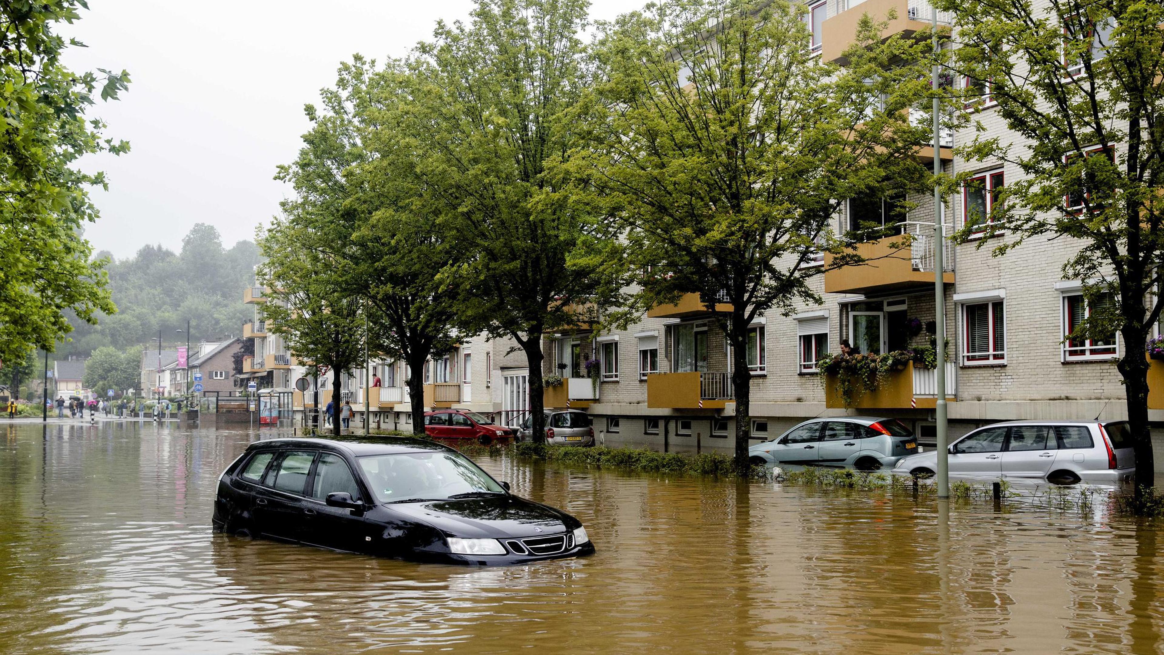 Risico op overstroming leidt tot waardedaling woning, maar effect is beperkt en al verwerkt in de pr