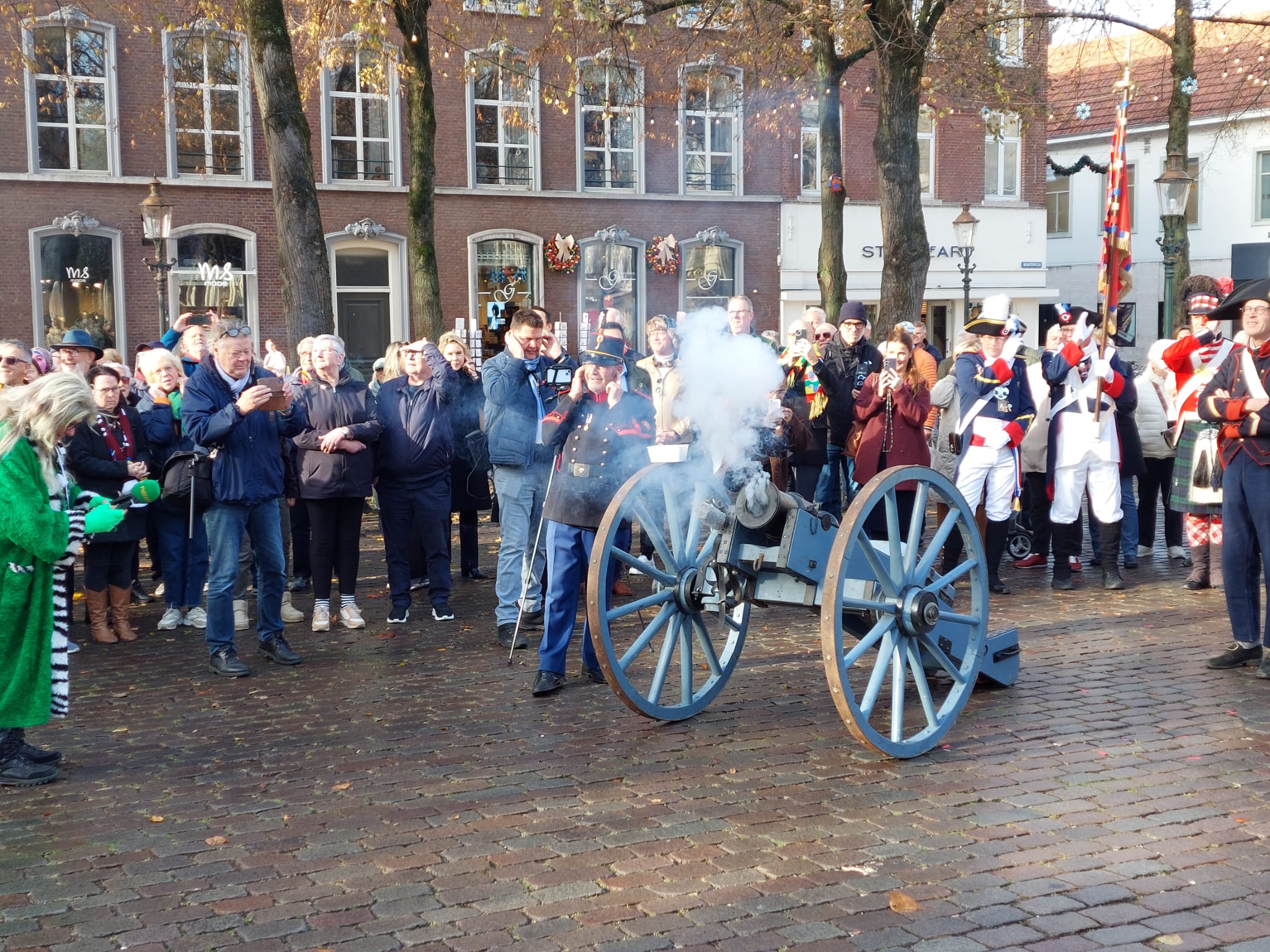 Opening vastelaovend in Roermond zonder kanon uit Ool: ministerie verleent geen ontheffing